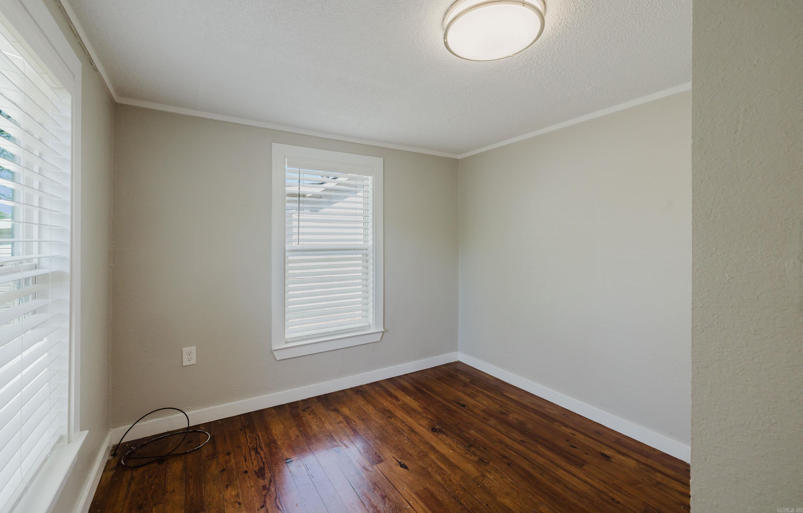 524 W Cross  Benton, AR