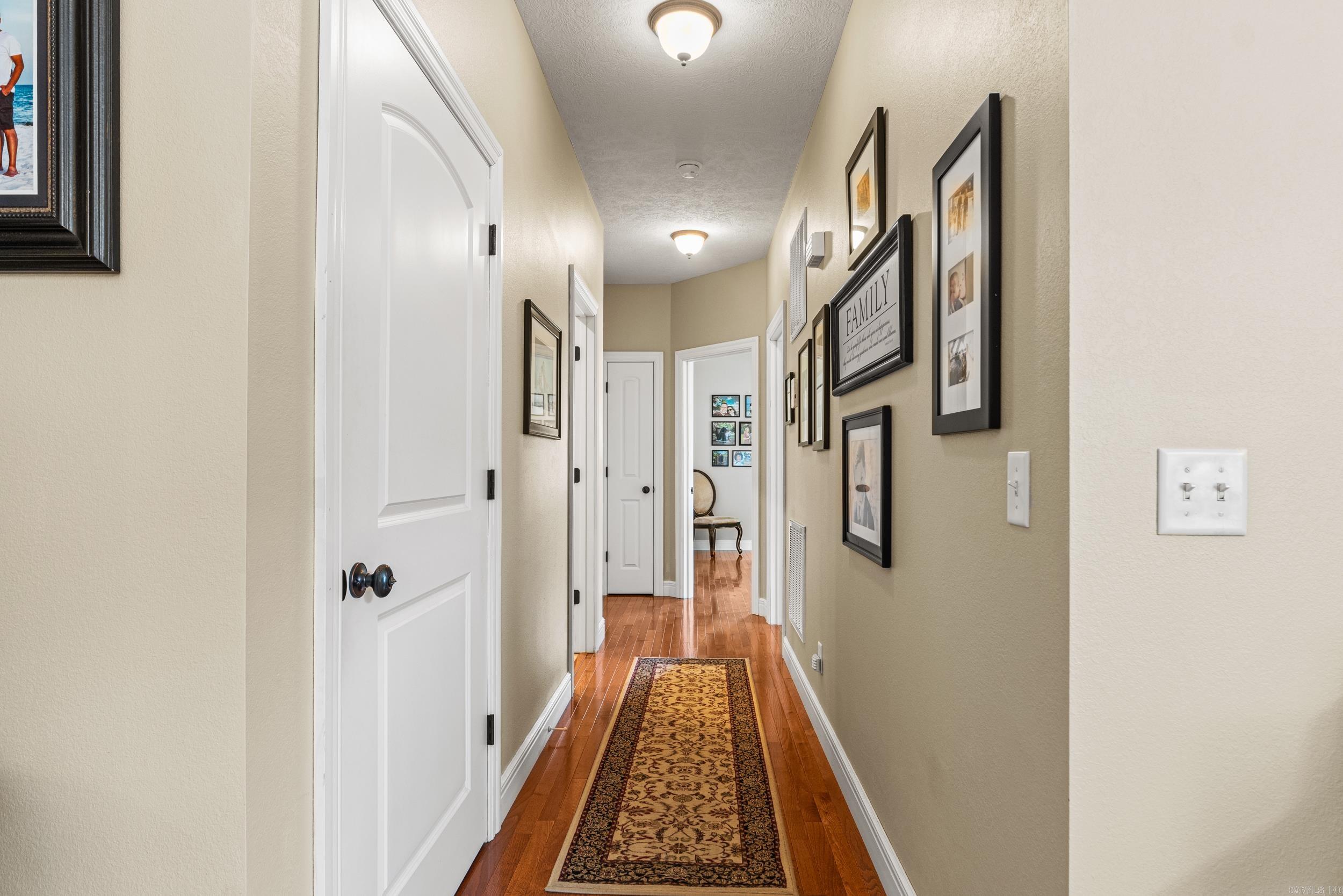 2027 Shadow Oak Drive Mountain Home, AR 72653