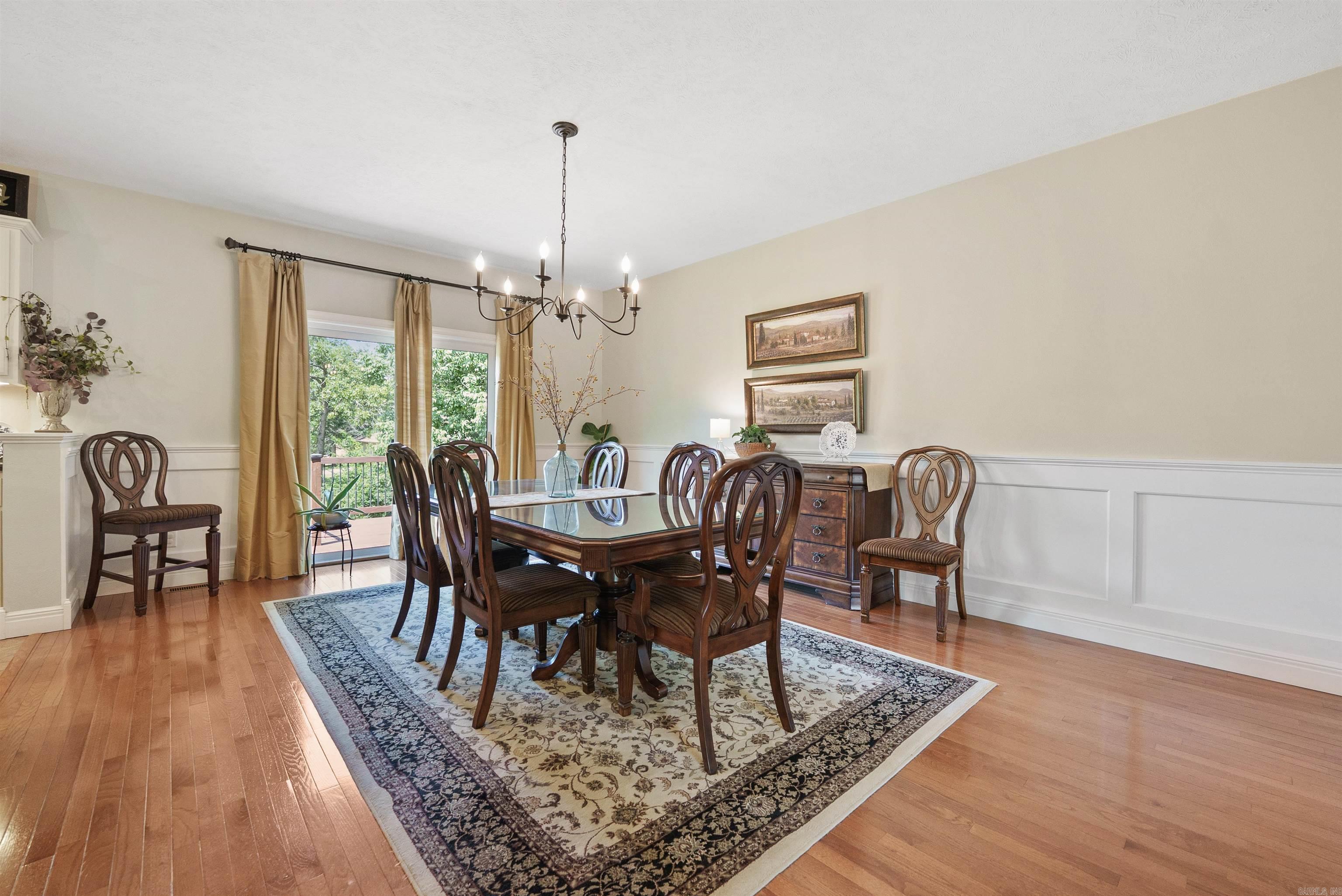 2027 Shadow Oak Drive  Mountain Home, AR