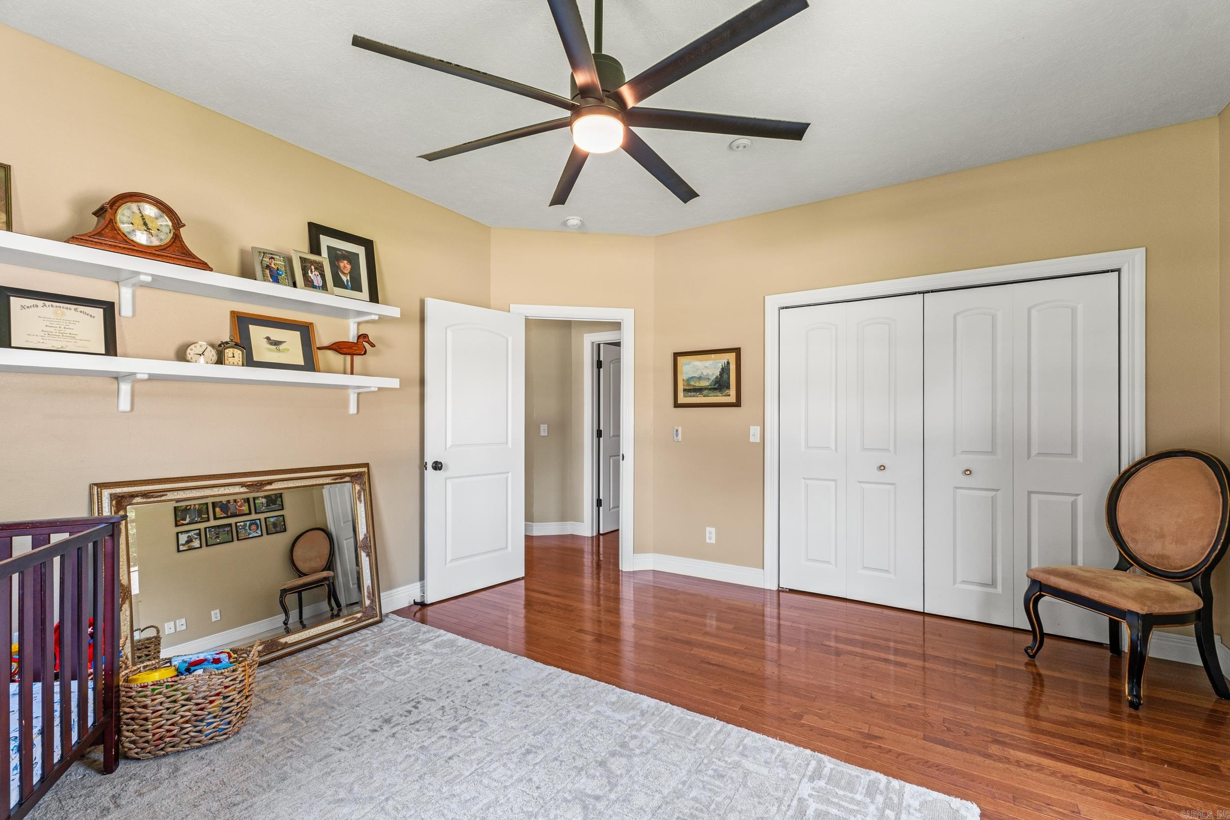 2027 Shadow Oak Drive Mountain Home, AR 72653