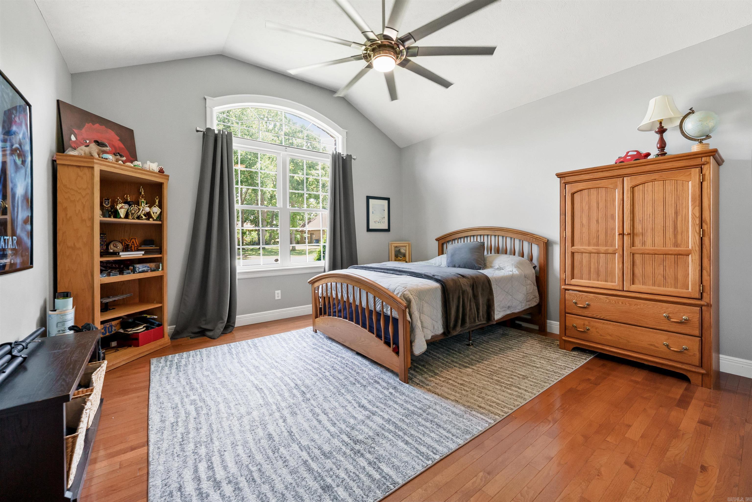 2027 Shadow Oak Drive  Mountain Home, AR
