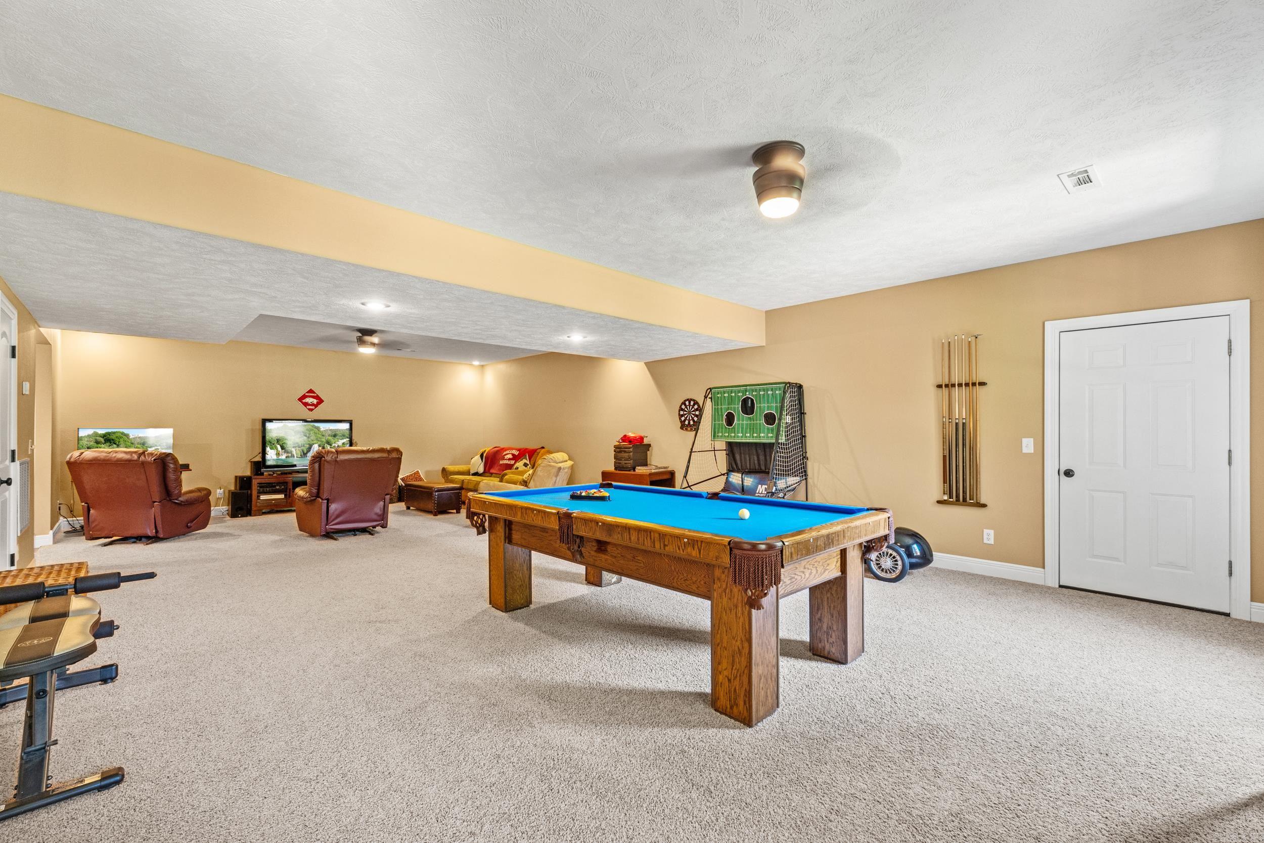 2027 Shadow Oak Drive Mountain Home, AR 72653