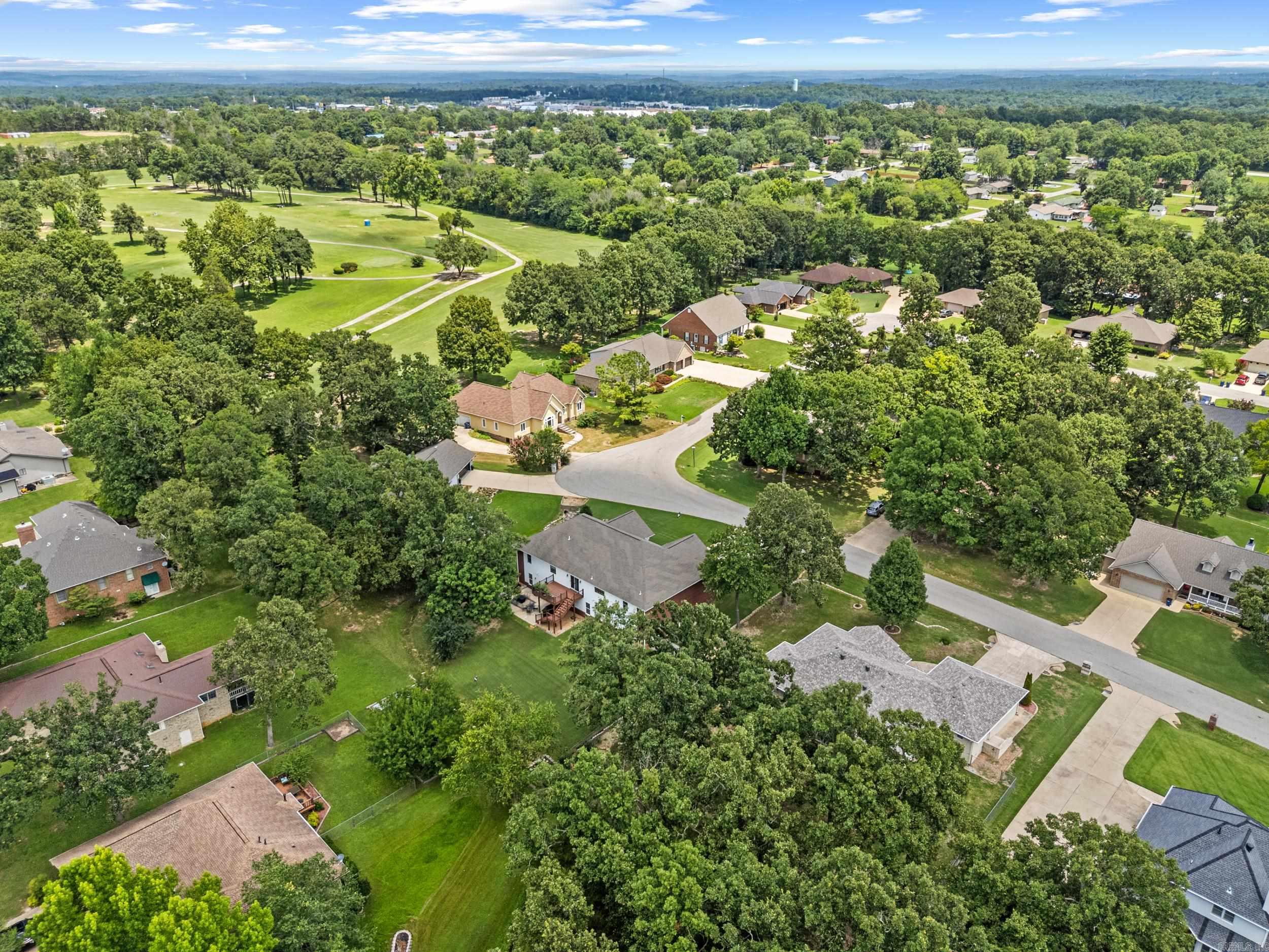 2027 Shadow Oak Drive Mountain Home, AR 72653