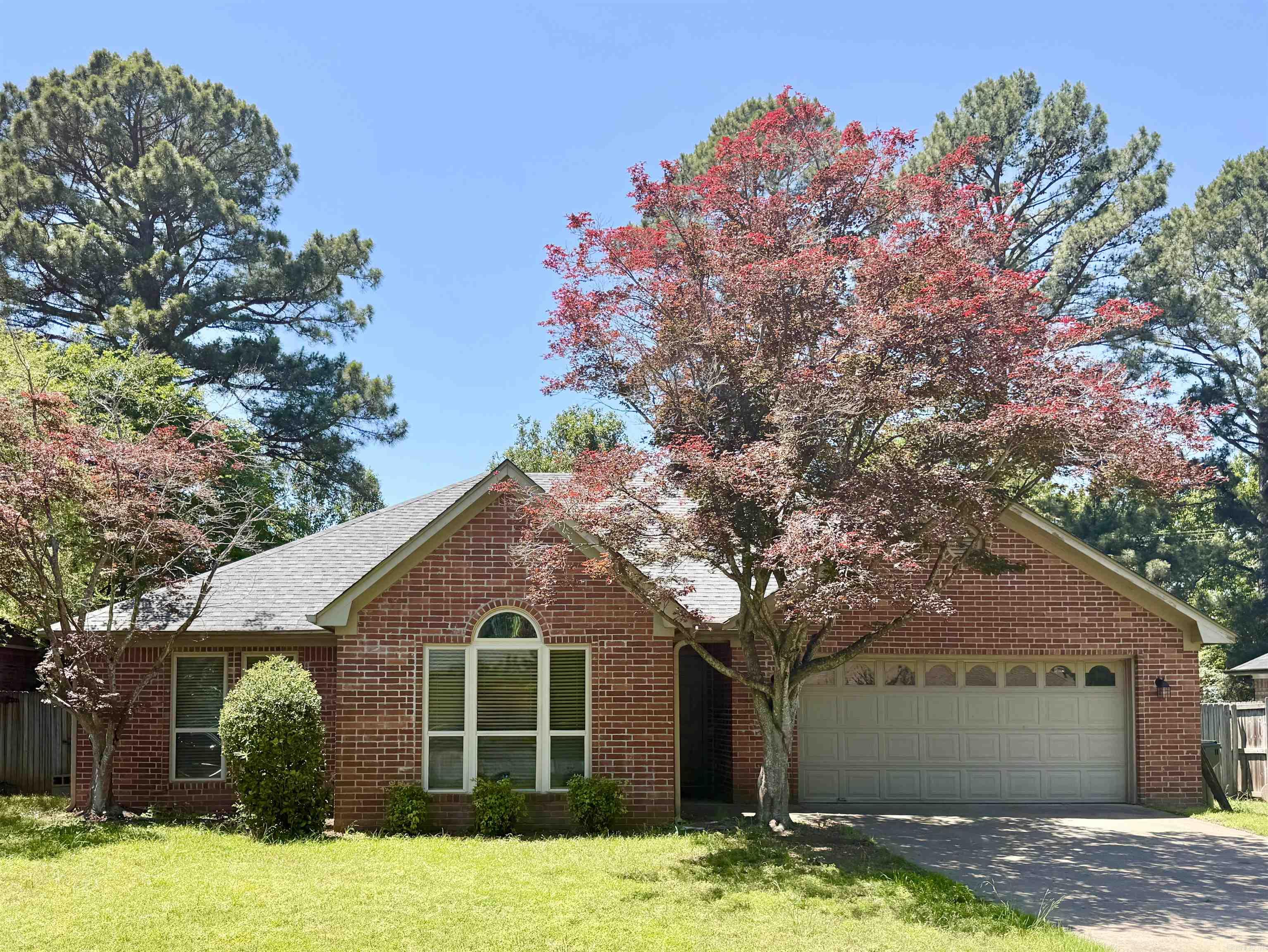 1825 Drury  Conway, AR
