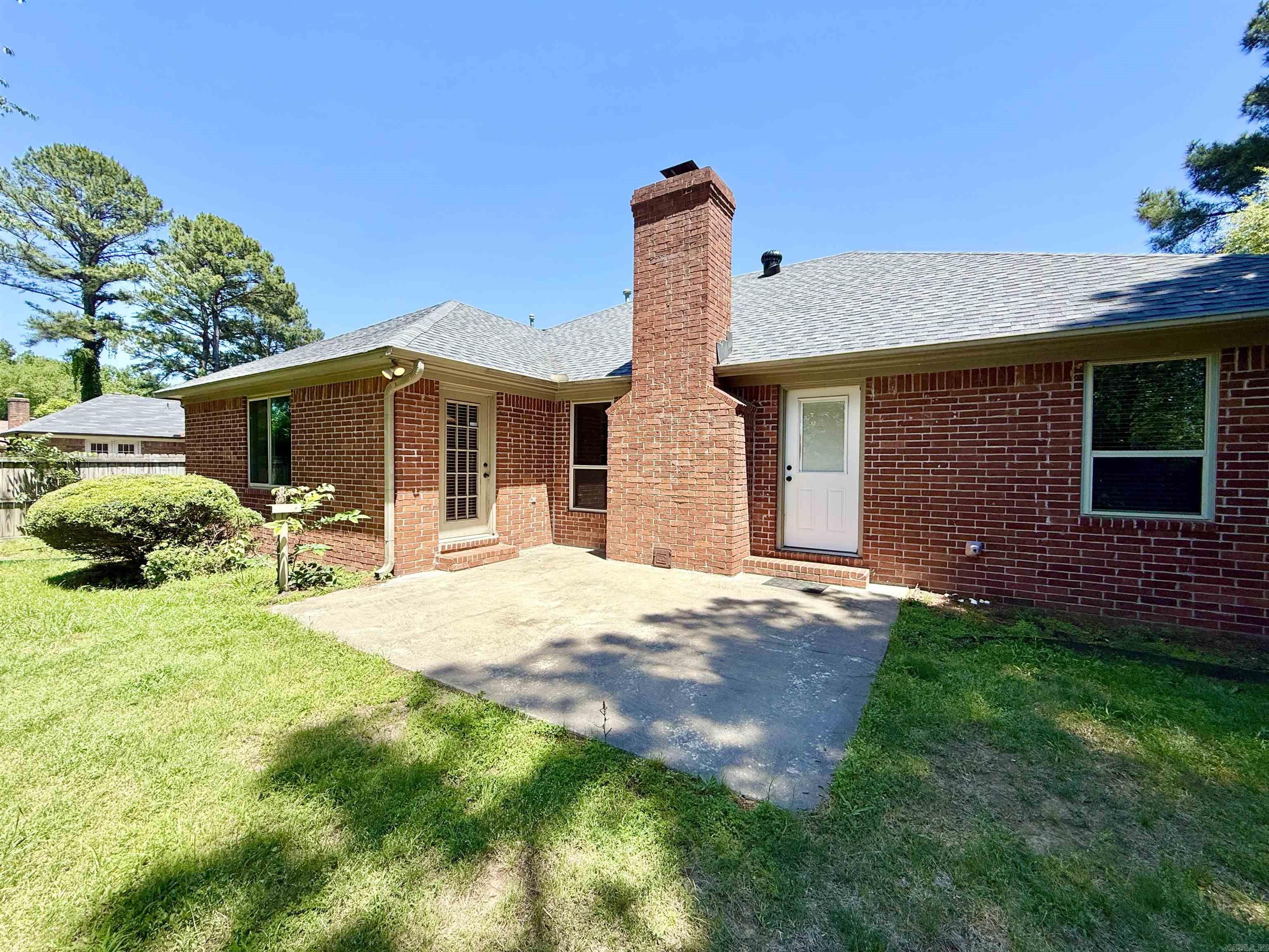 1825 Drury  Conway, AR
