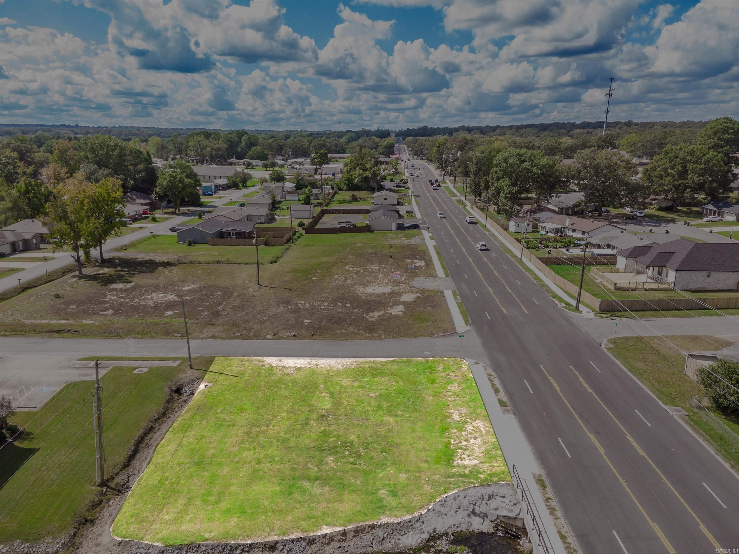 2900 E Kiehl  Sherwood, AR