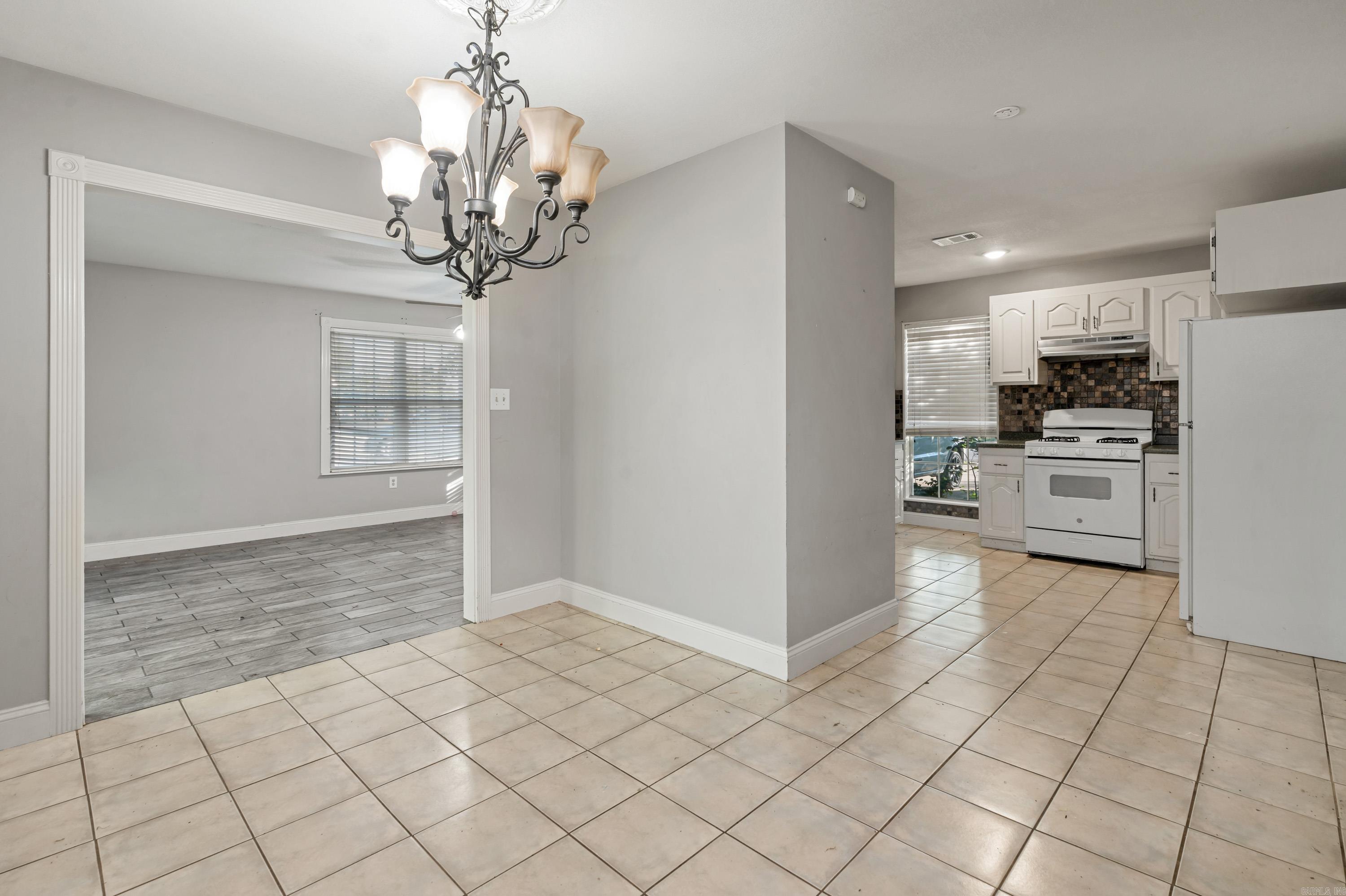 2508 Wesacre  Jonesboro, AR