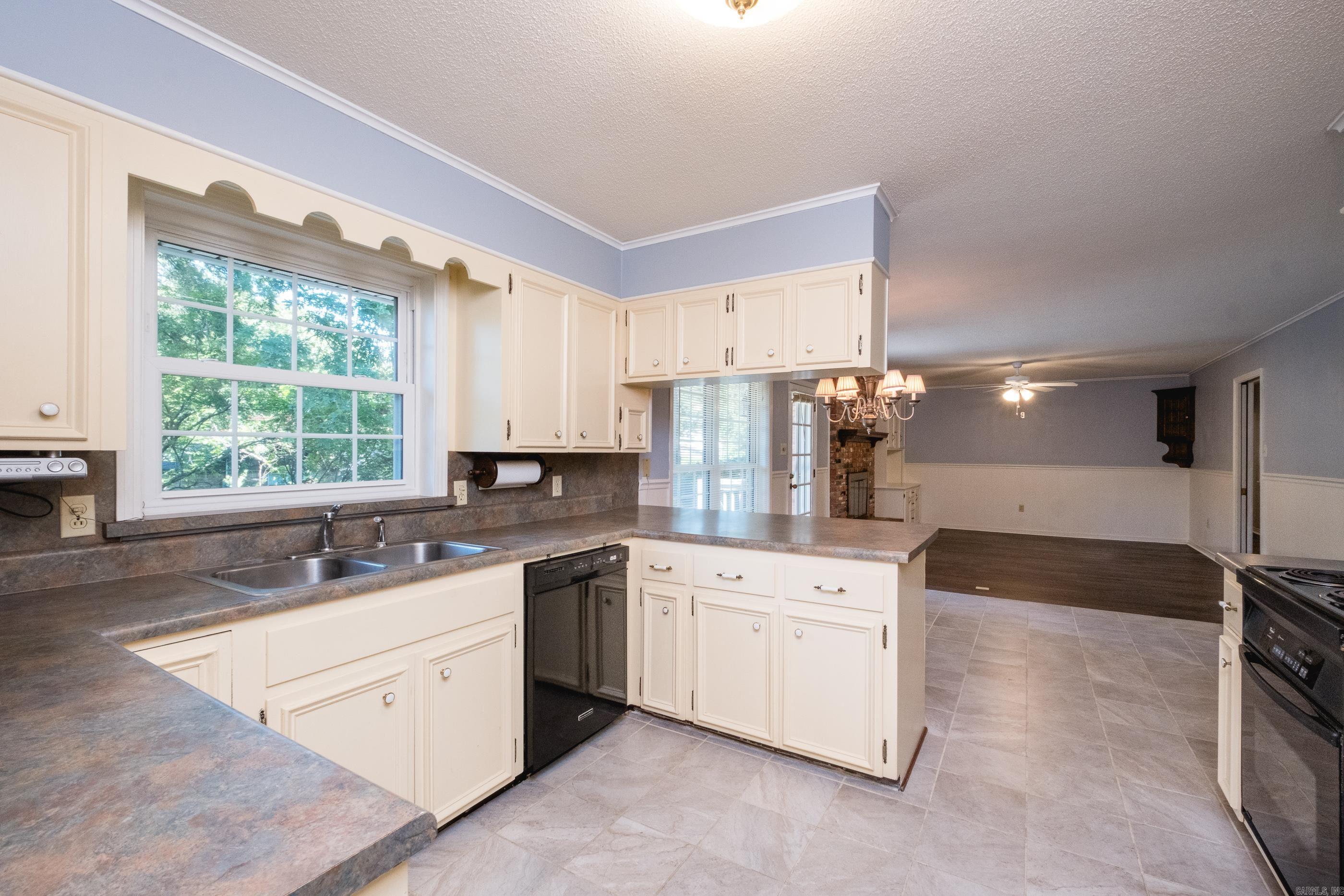 4105 Bunker Hill  North Little Rock, AR