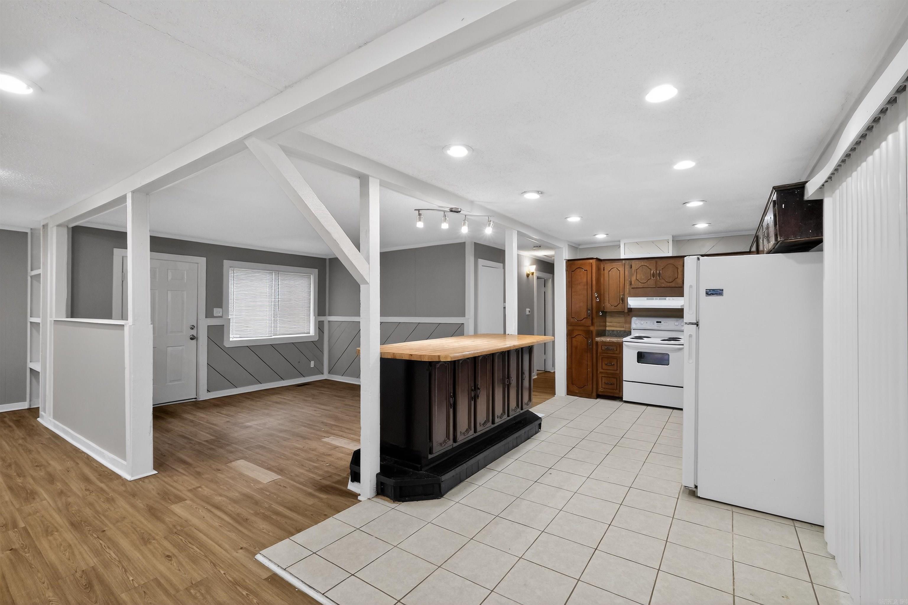 7719 Bradley  Little Rock, AR