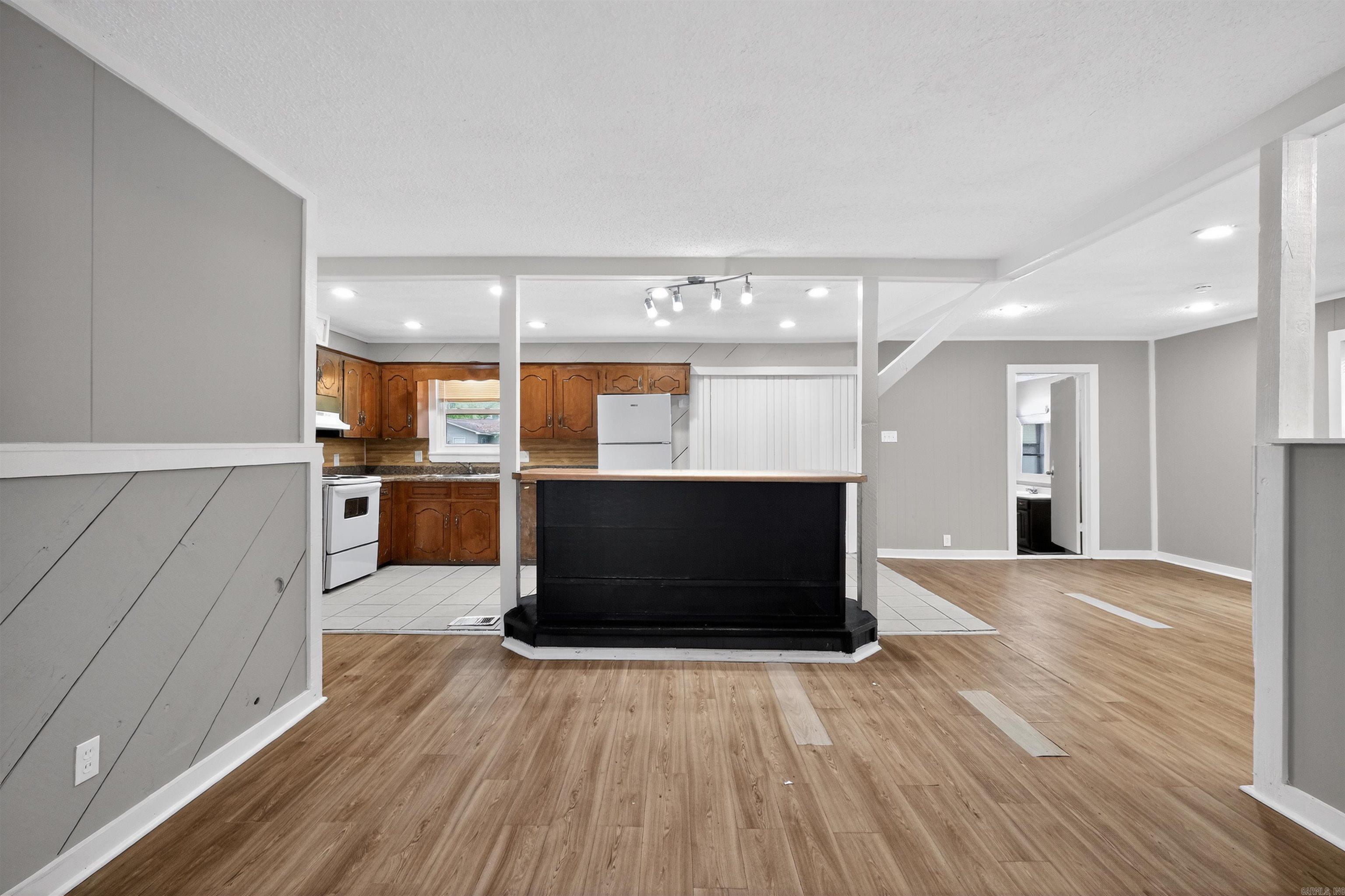 7719 Bradley  Little Rock, AR