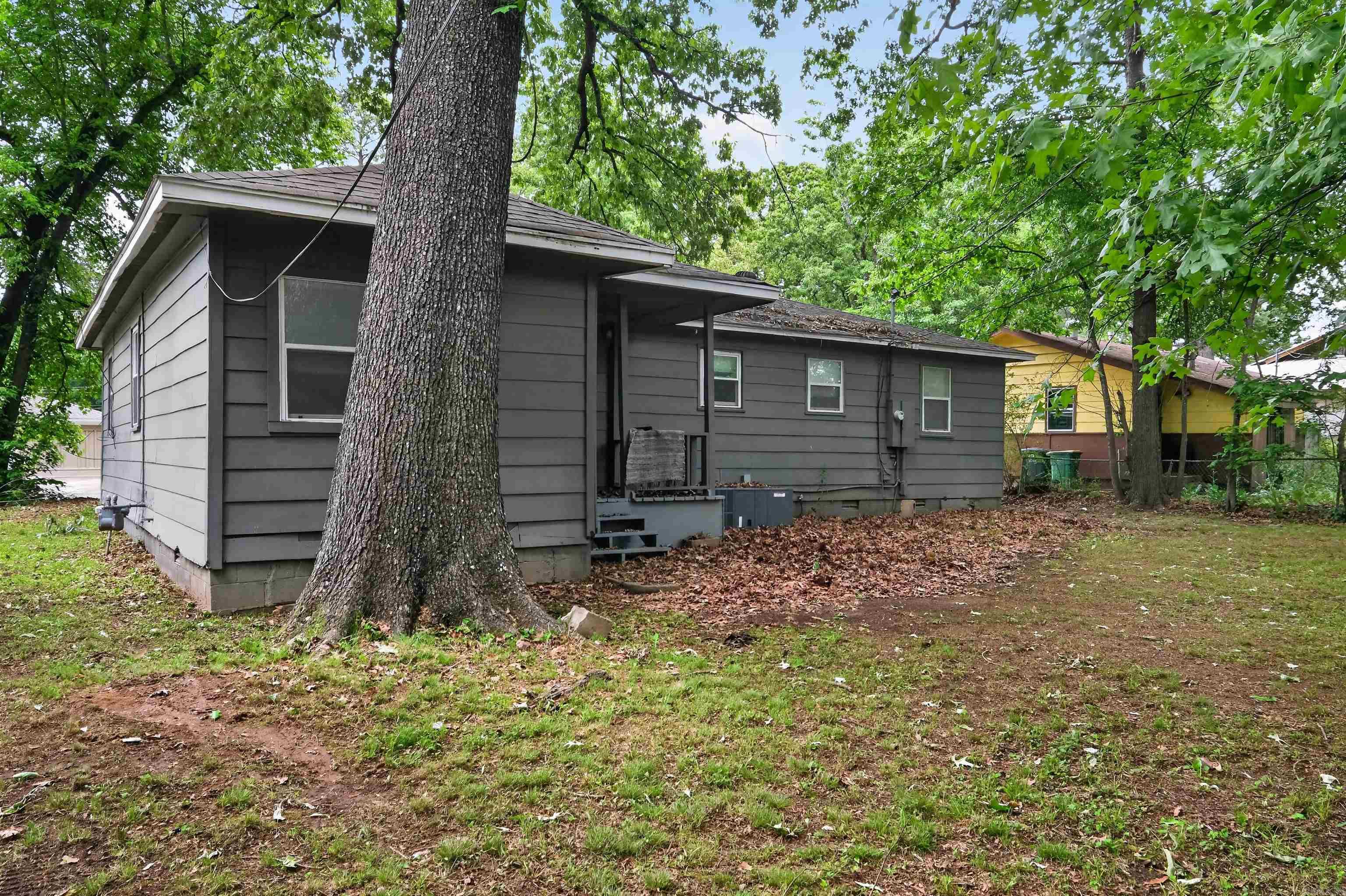 7719 Bradley  Little Rock, AR