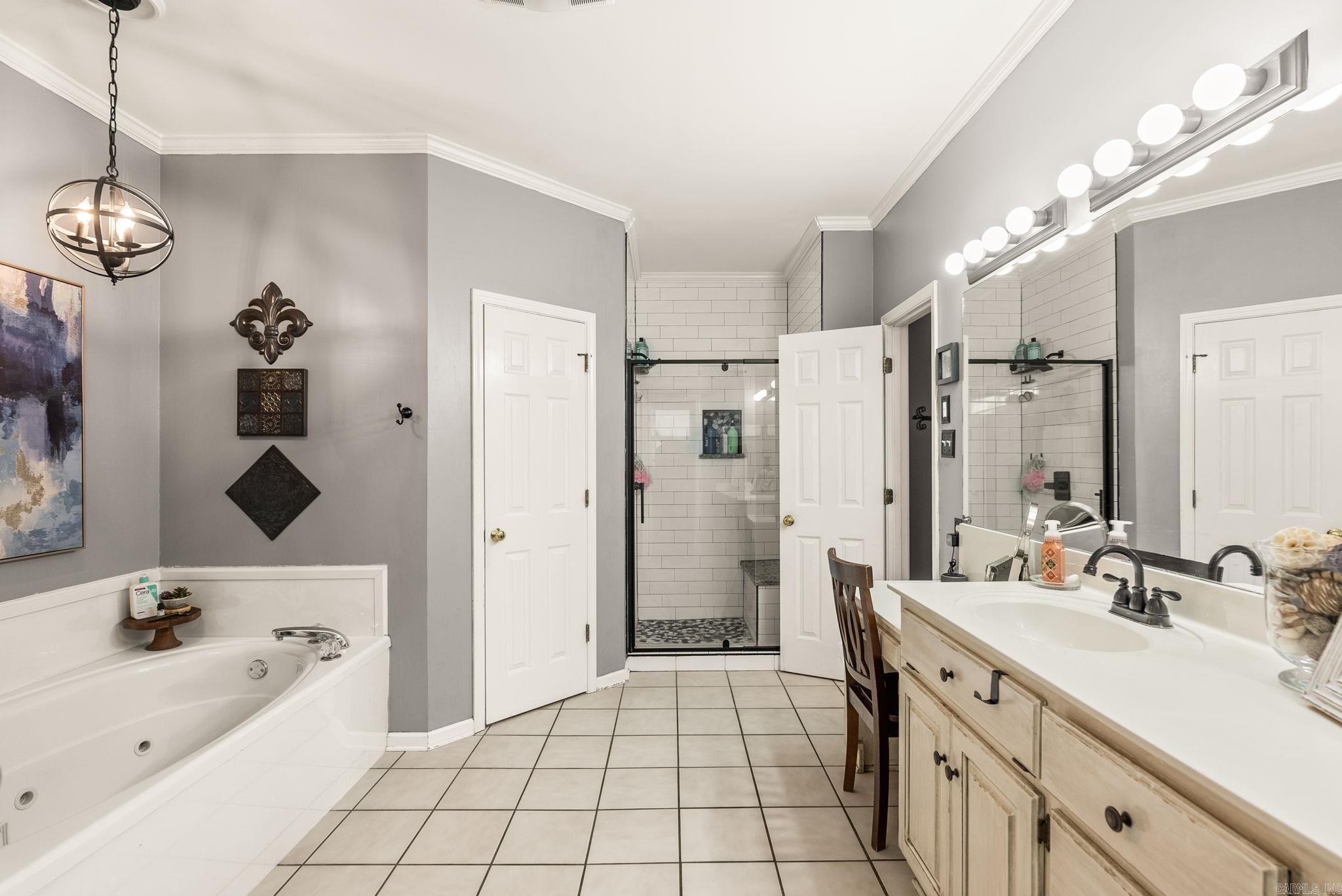 27 Winona  Maumelle, AR