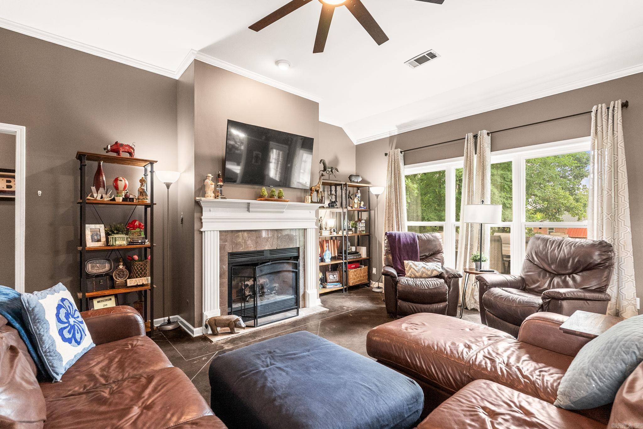 27 Winona  Maumelle, AR
