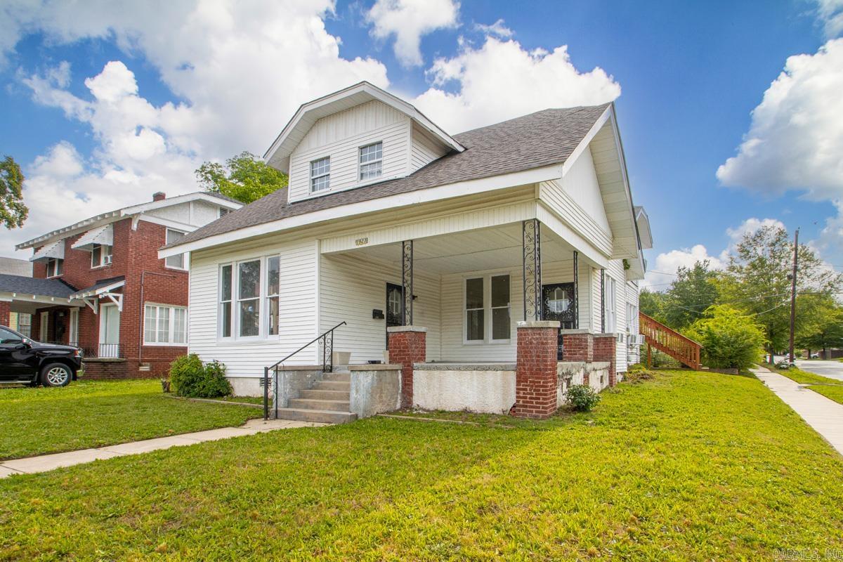 1923 S Izard  Little Rock, AR