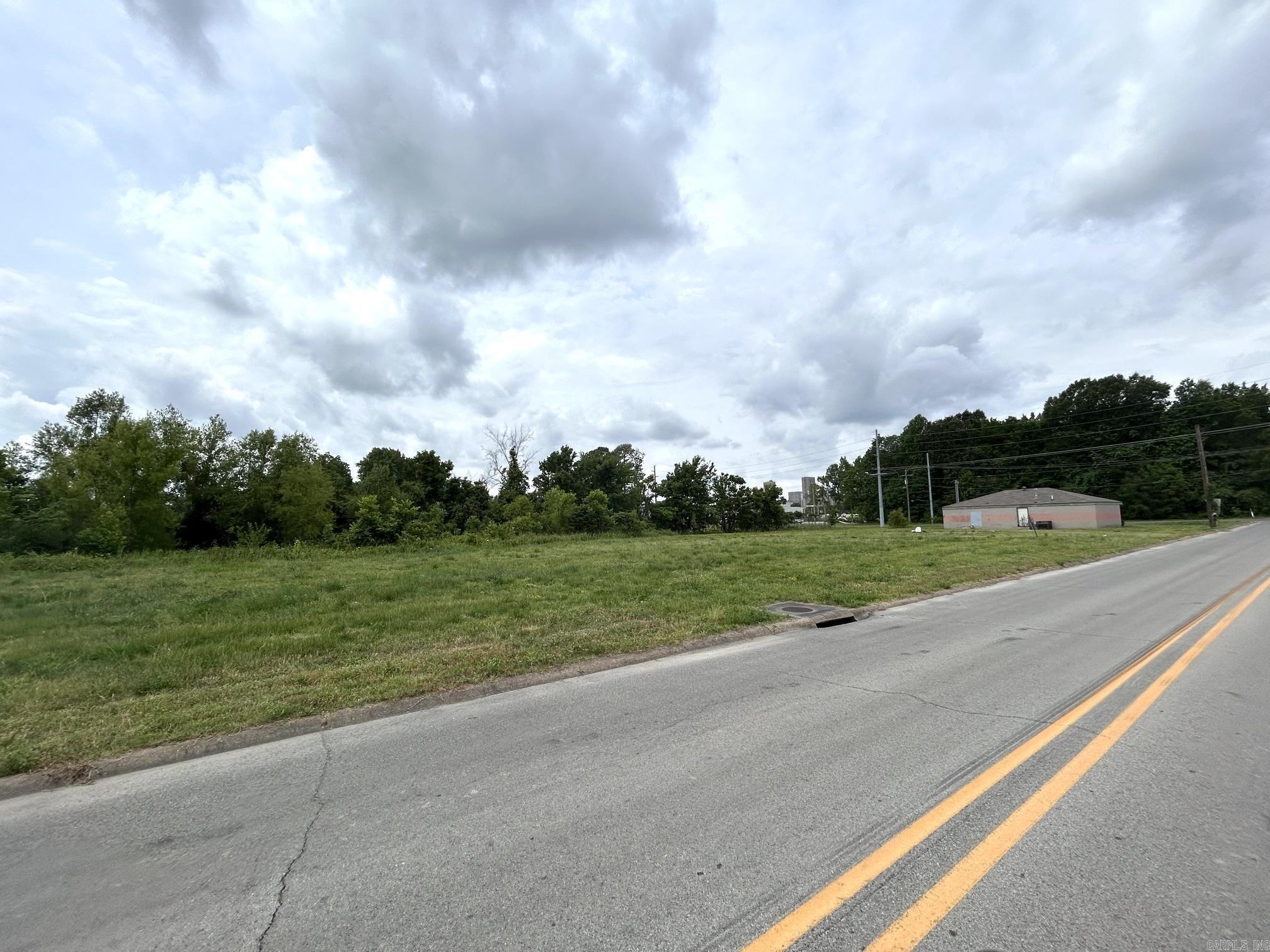 428 N Culberhouse 408 & 428 N. Culberhouse plus two lots on W. Allen Jonesboro, AR