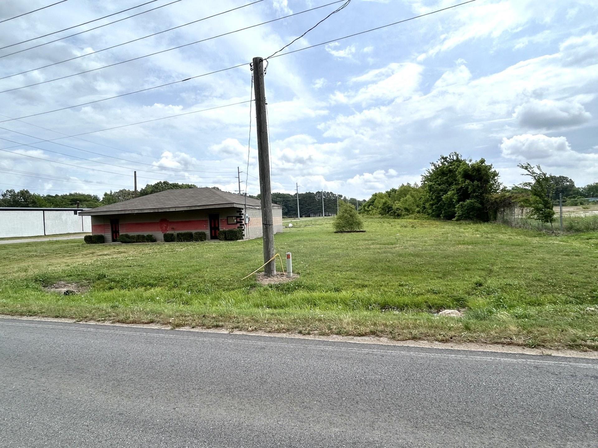 428 N Culberhouse 408 & 428 N. Culberhouse plus two lots on W. Allen Jonesboro, AR