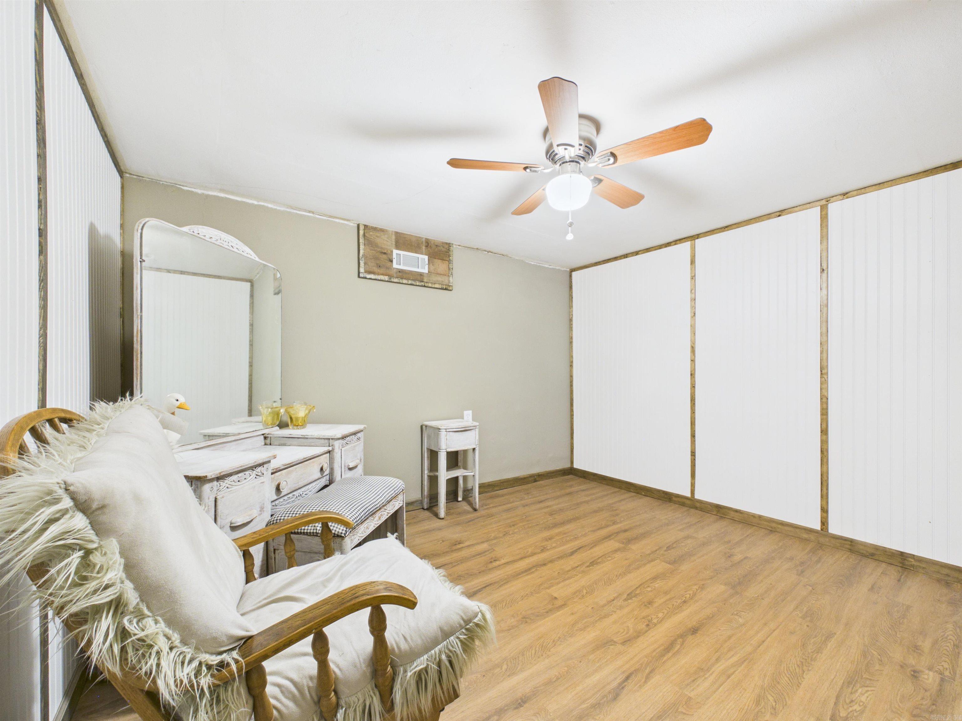 1266 AR HWY 230  Cave City, AR