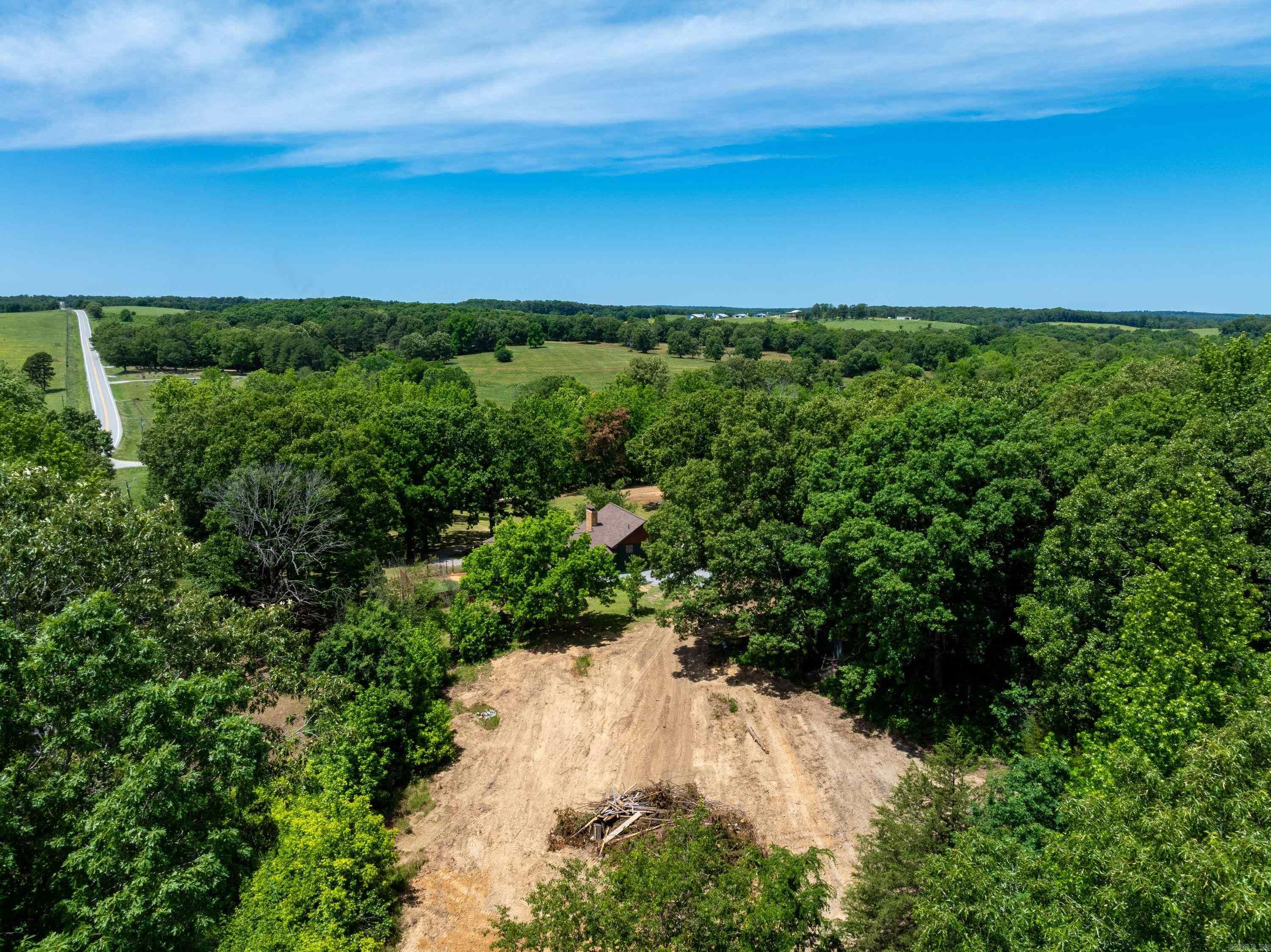 1266 AR HWY 230  Cave City, AR
