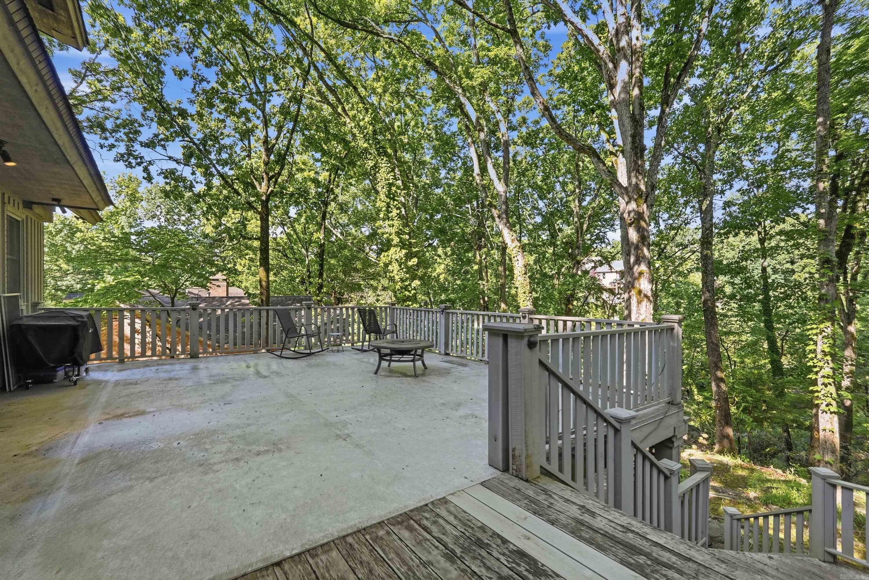 3 Cherry Tree  North Little Rock, AR