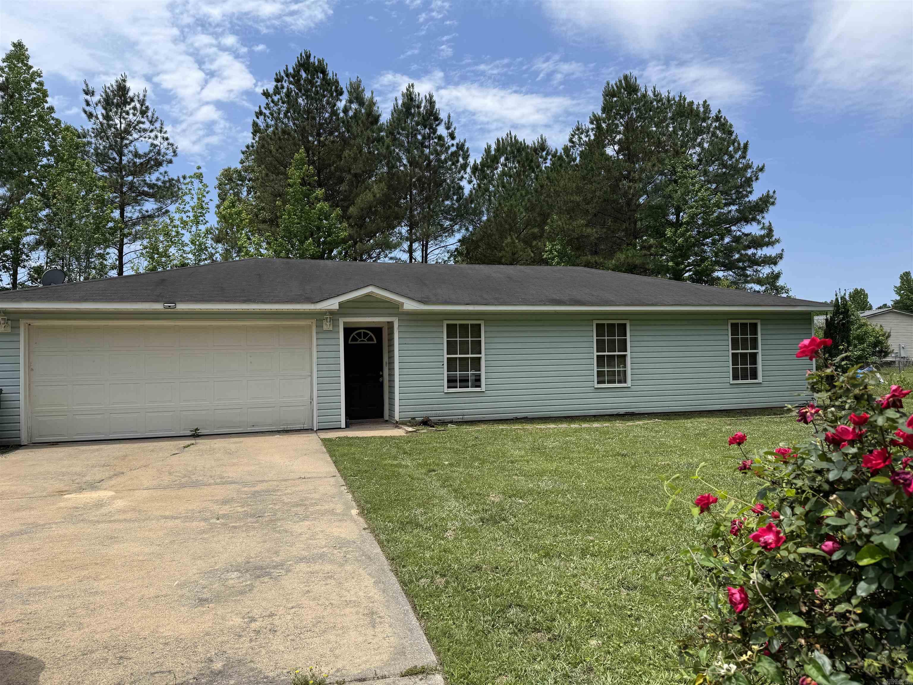1445 Pine Drive Haskell, AR 72015