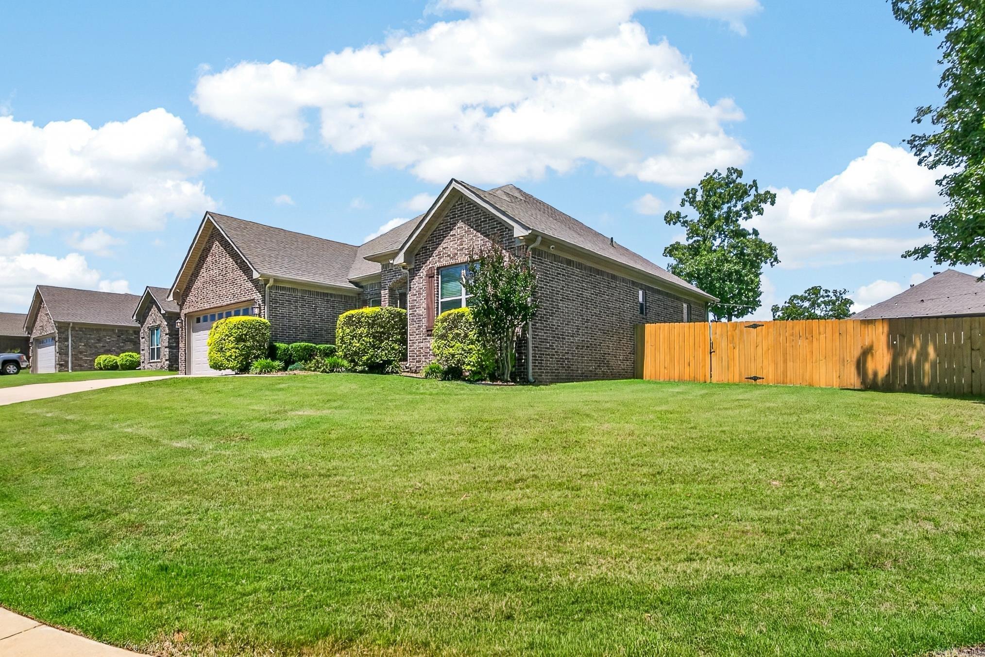 9500 Oak Forest  Sherwood, AR