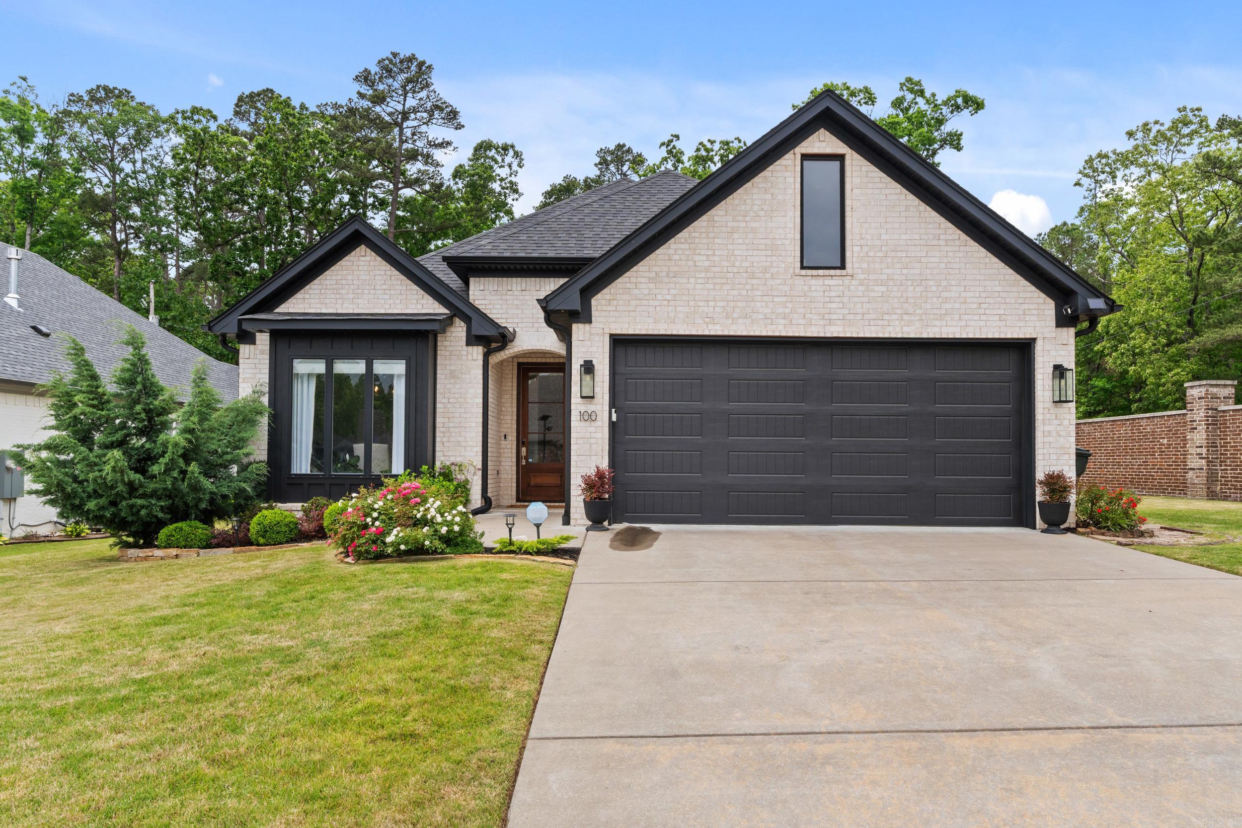 100 Willow Point Drive Little Rock, AR 72223