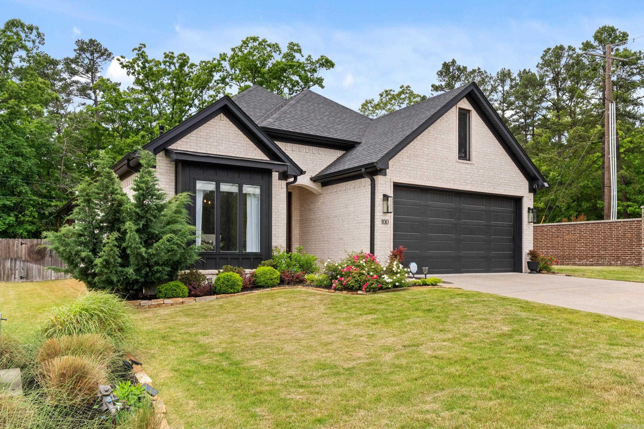100 Willow Point Drive Little Rock, AR 72223
