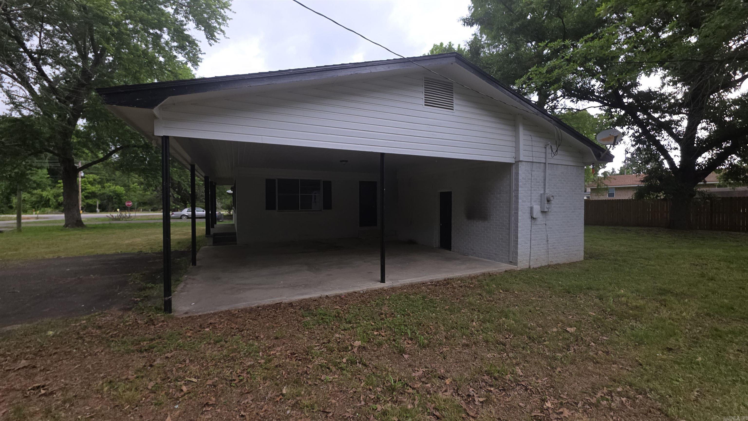 107 Mountain  Danville, AR