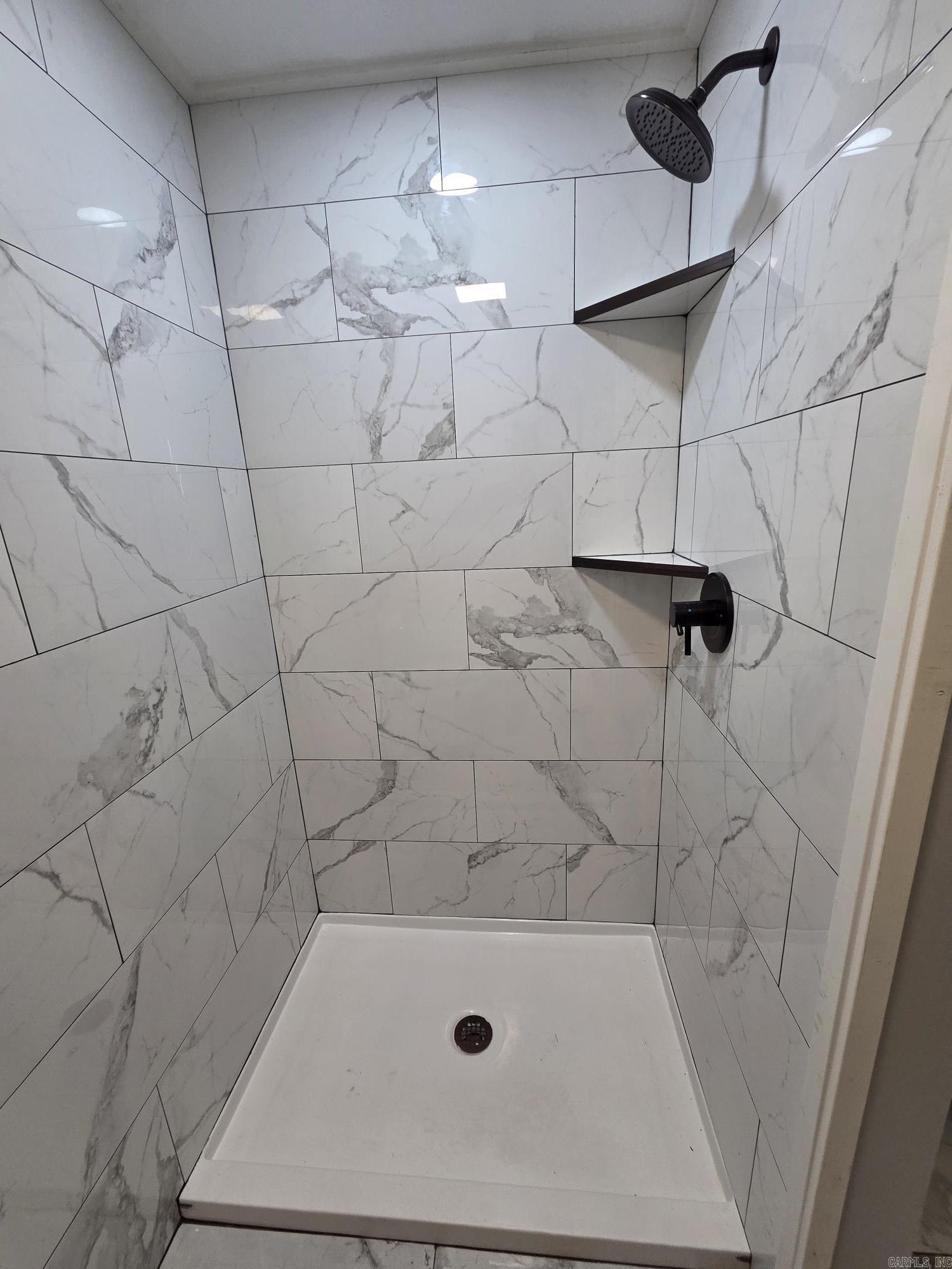 2735 Floral  Floral, AR