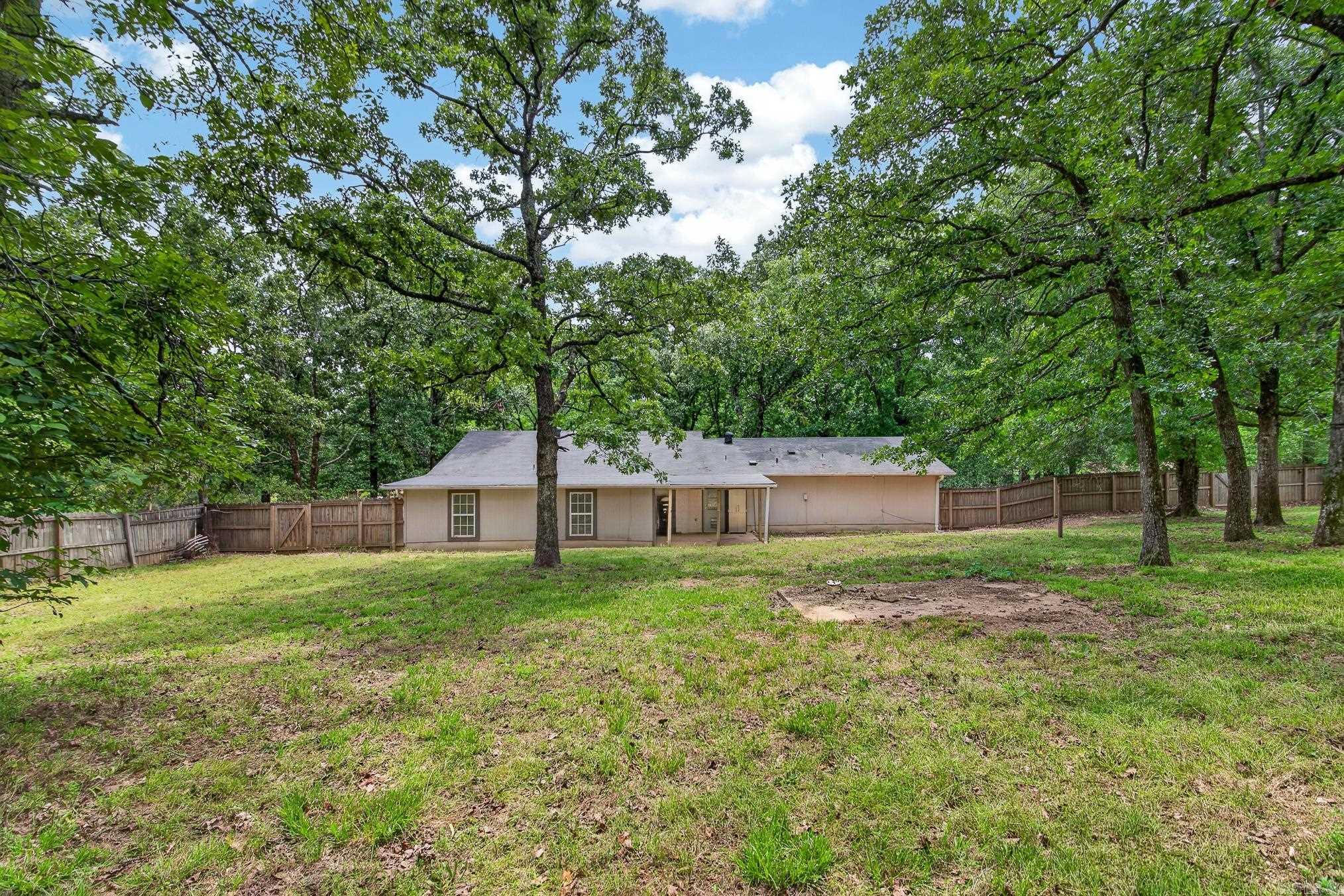 207 Orchid  Sherwood, AR