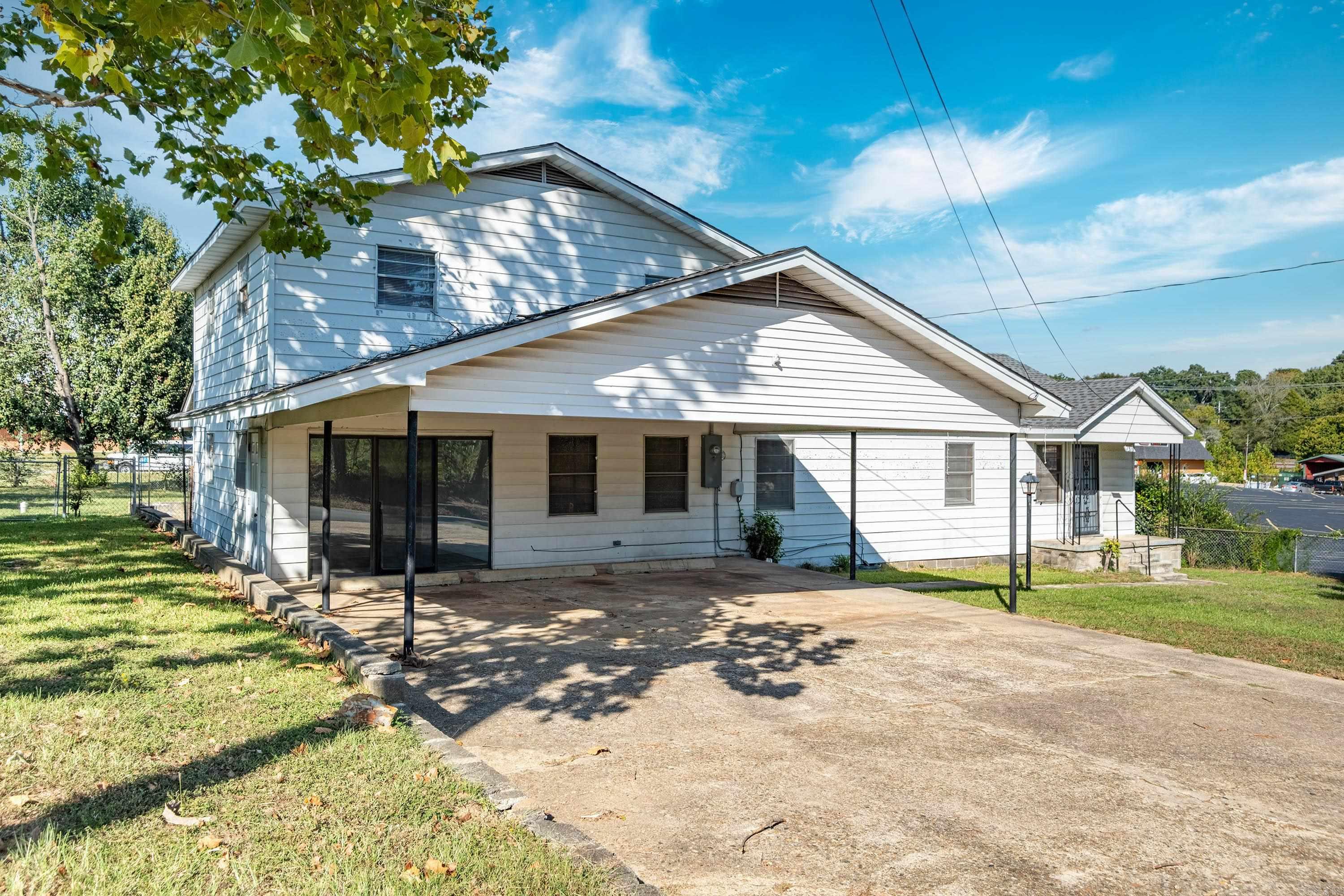 1310 E NORTH  Benton, AR
