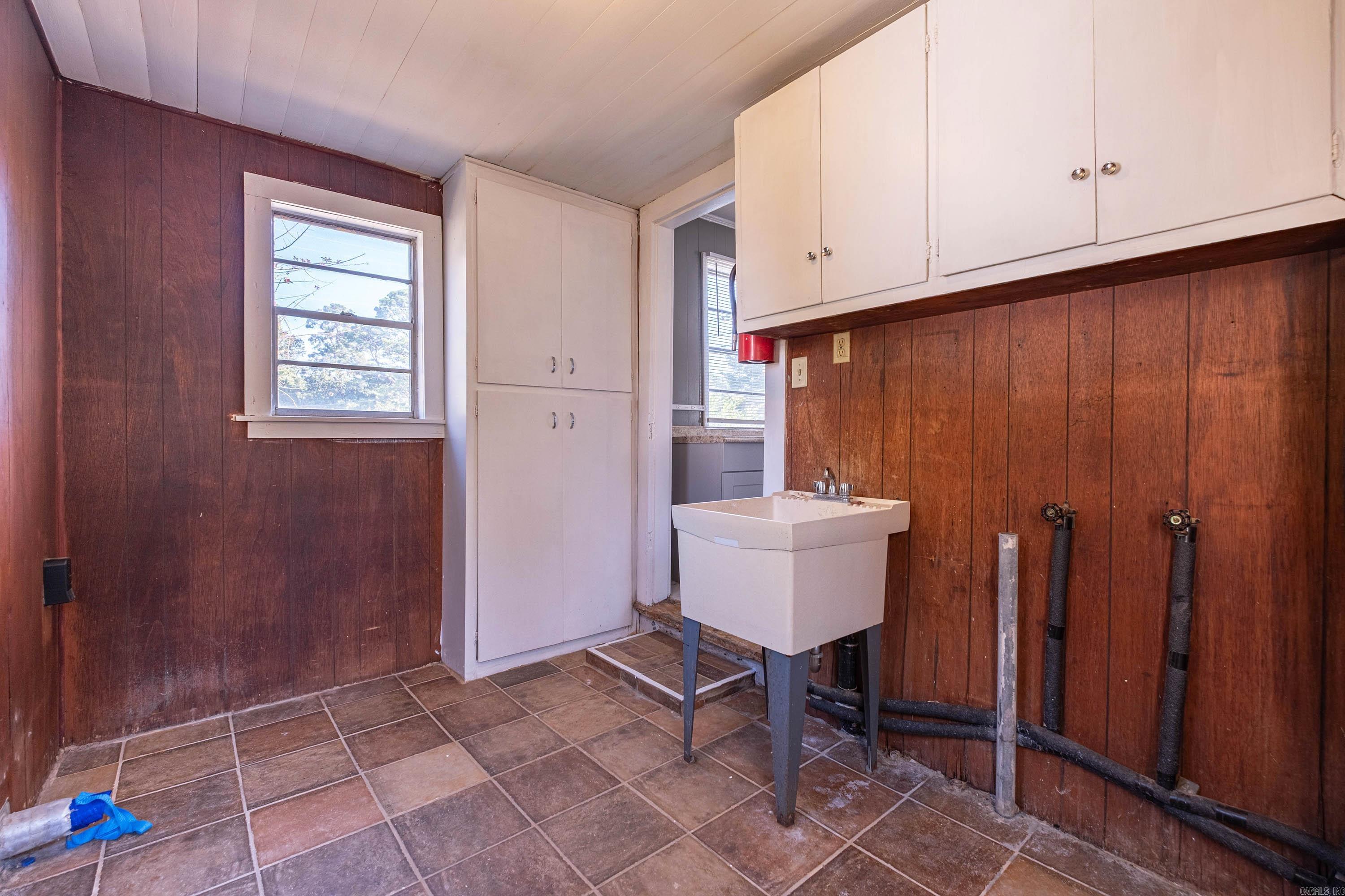 1310 E NORTH  Benton, AR