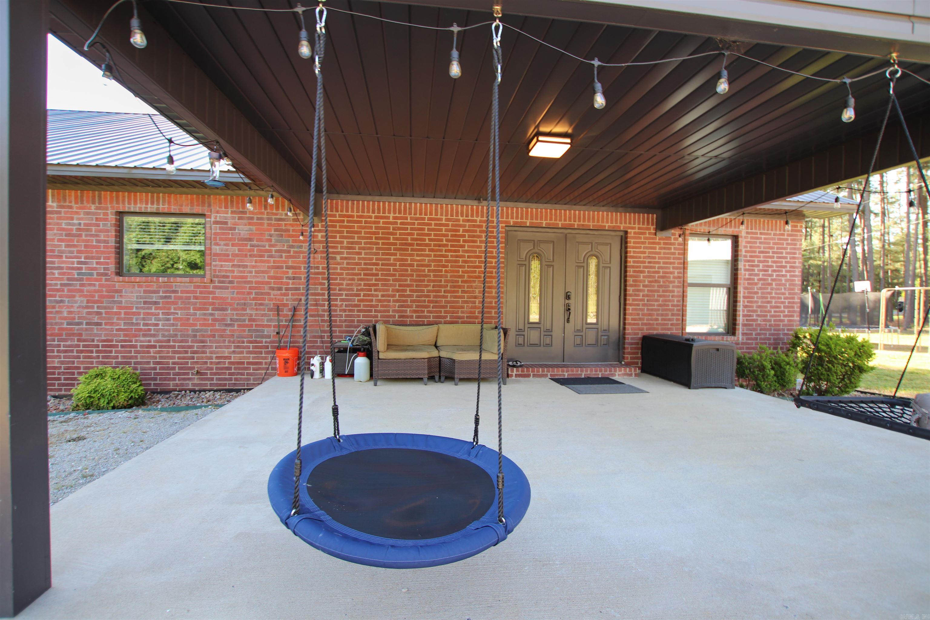 2 Caxambas Dr  Cherokee Village, AR