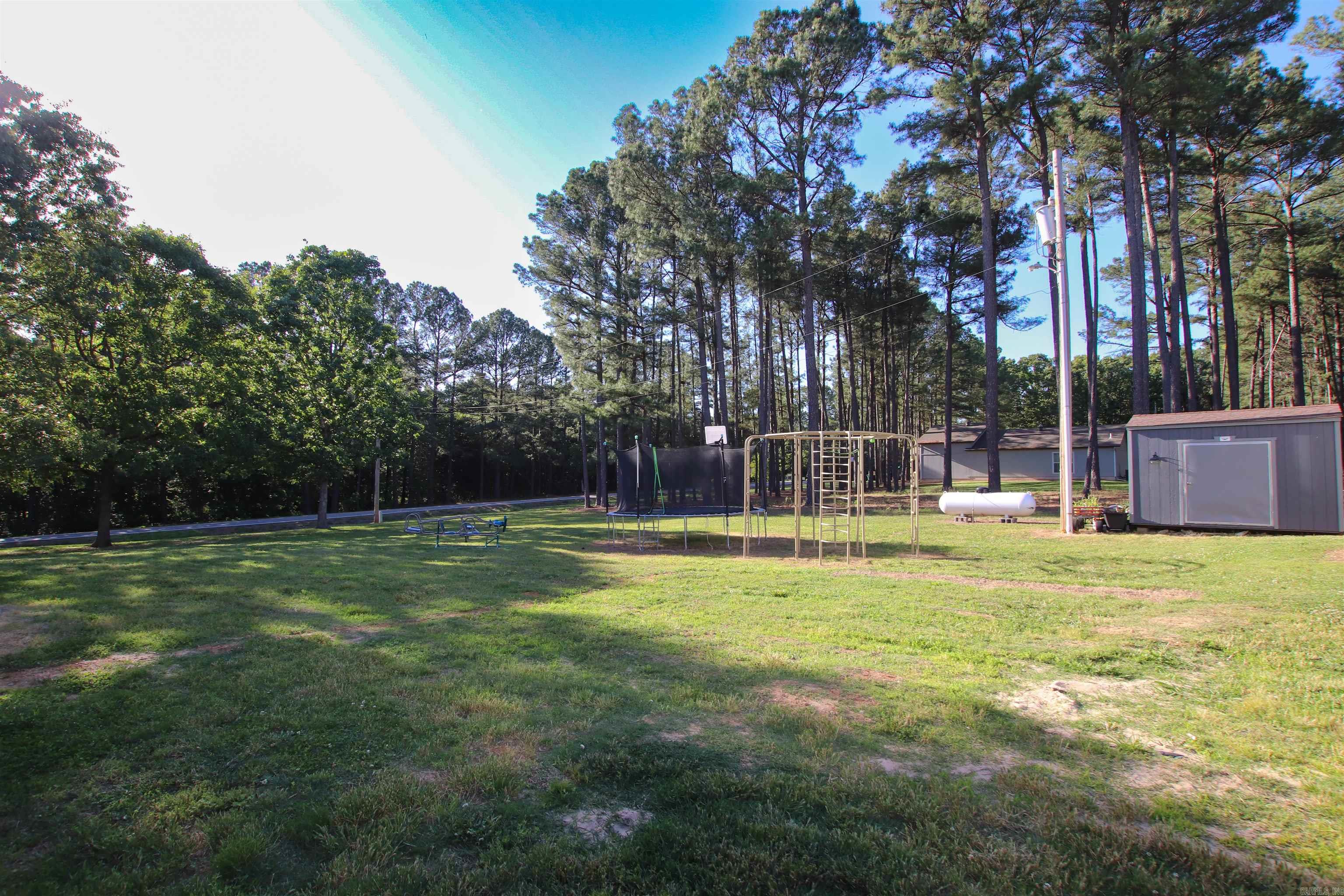 2 Caxambas Dr  Cherokee Village, AR