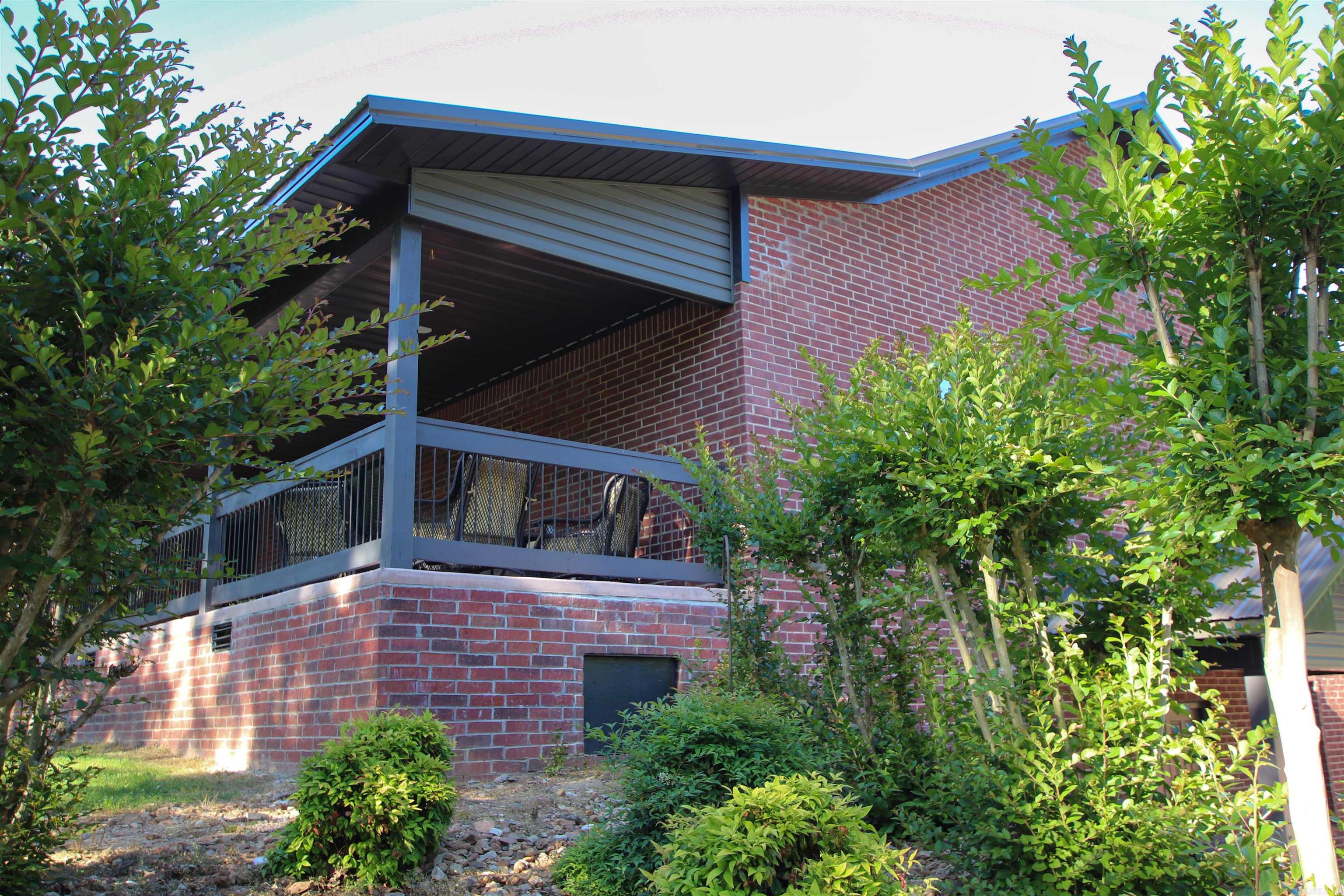 2 Caxambas Dr  Cherokee Village, AR