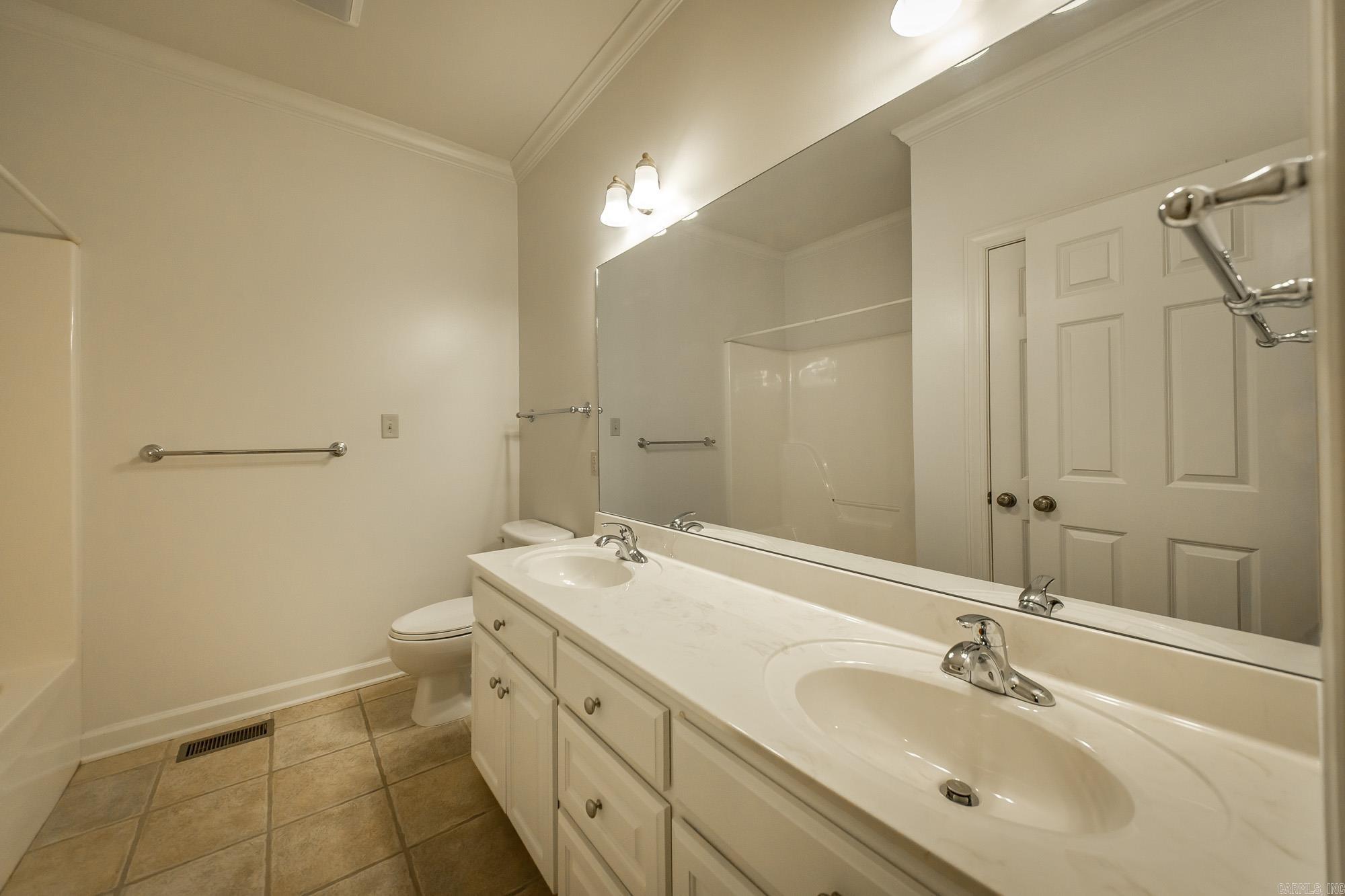 8 Castle Rock Cove  Little Rock, AR