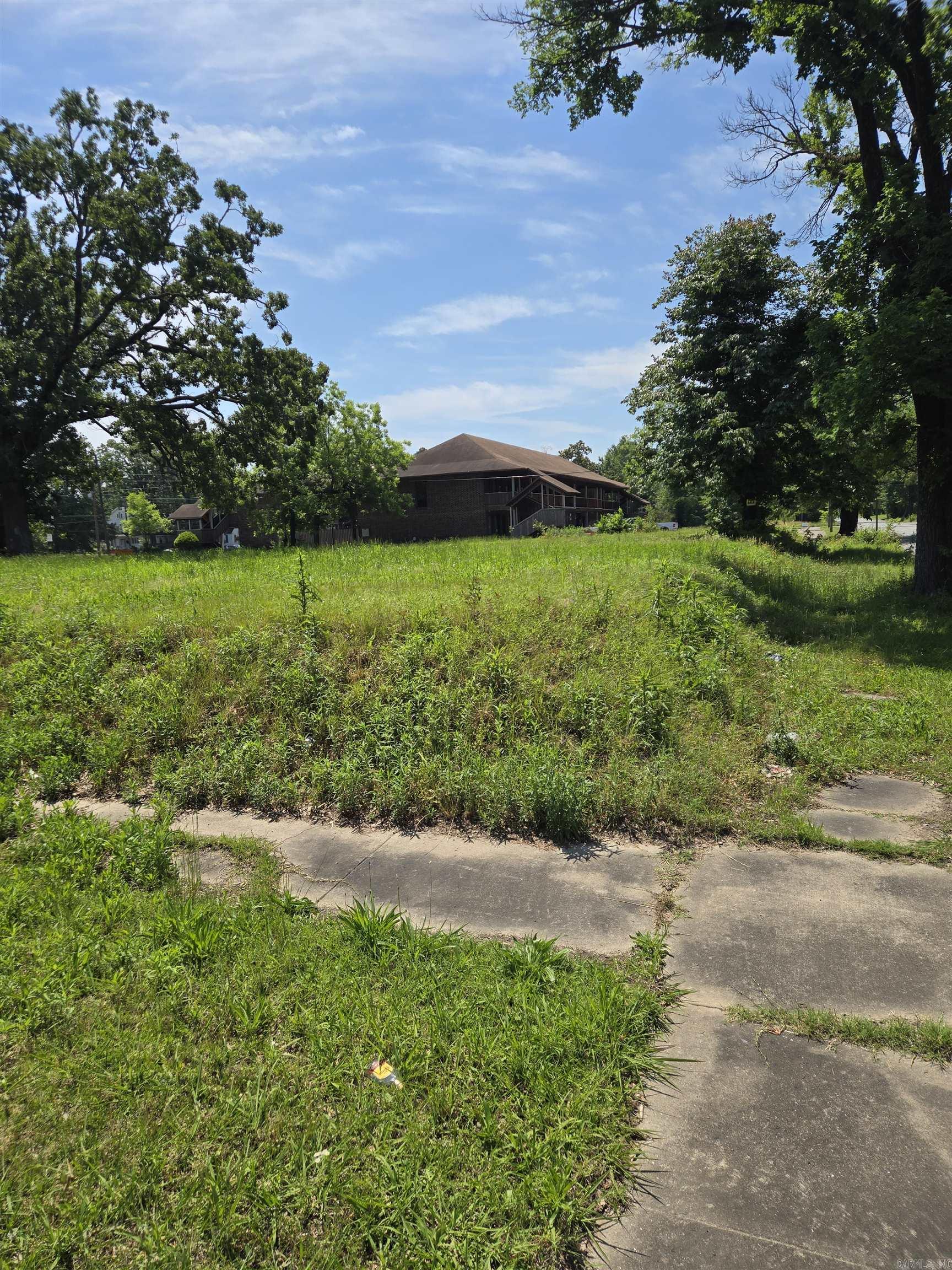 1120 W 12th  Pine Bluff, AR