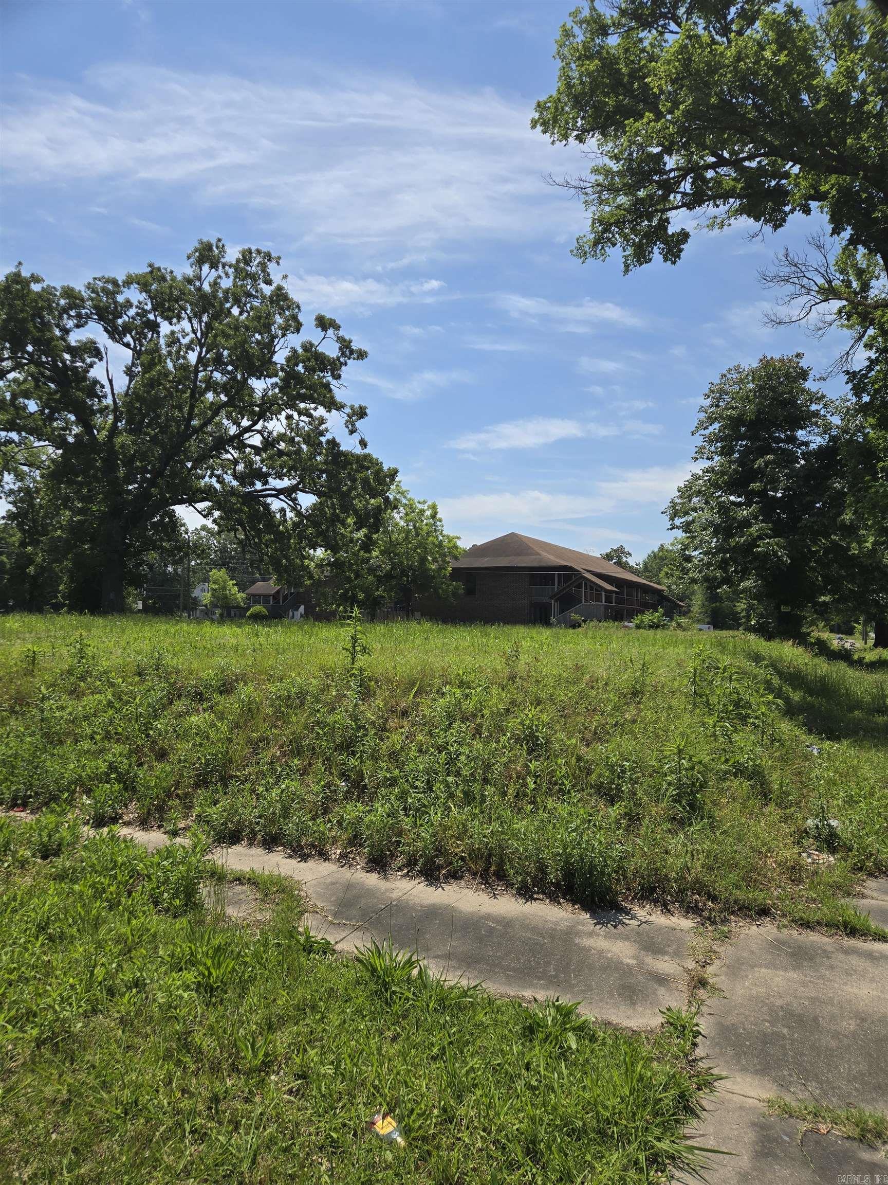 1120 W 12th  Pine Bluff, AR