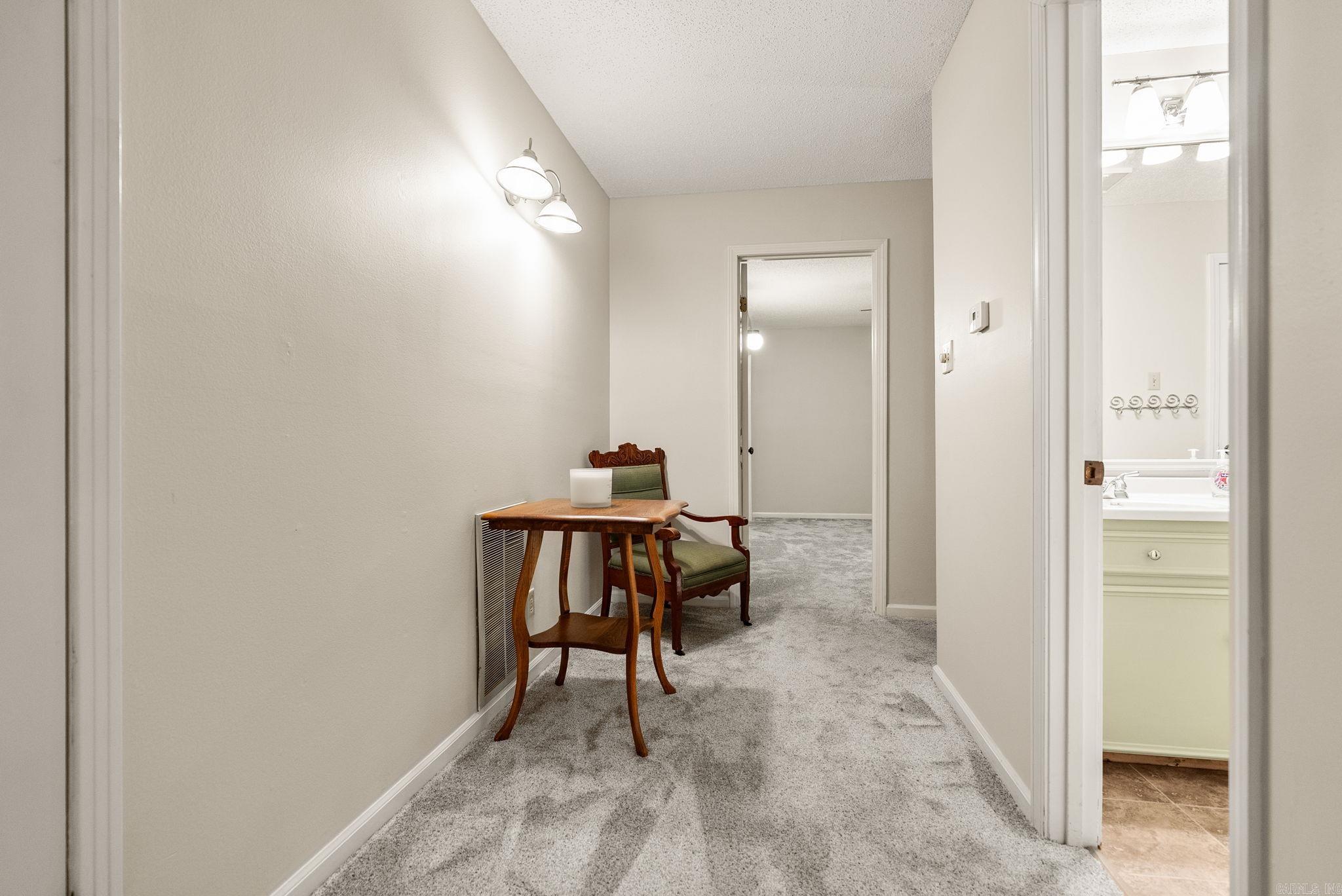 8421 Crystal Valley  Little Rock, AR