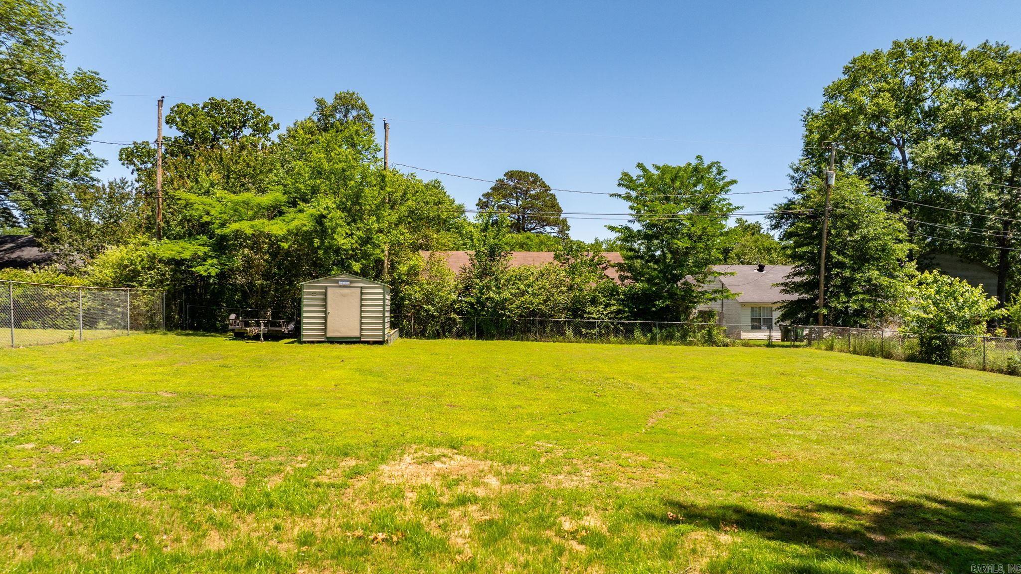 8421 Crystal Valley  Little Rock, AR