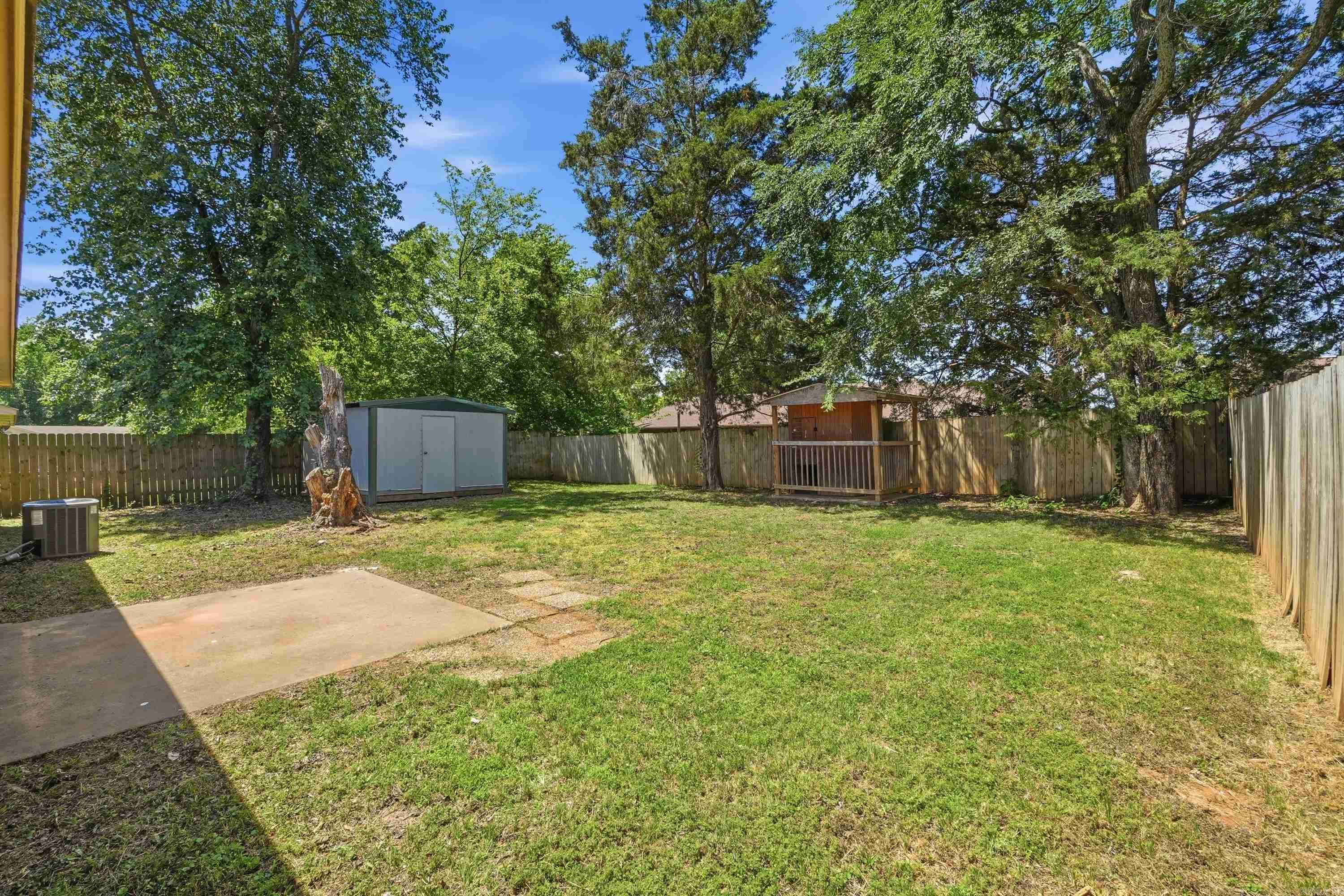 1309 N Oswego  Russellville, AR