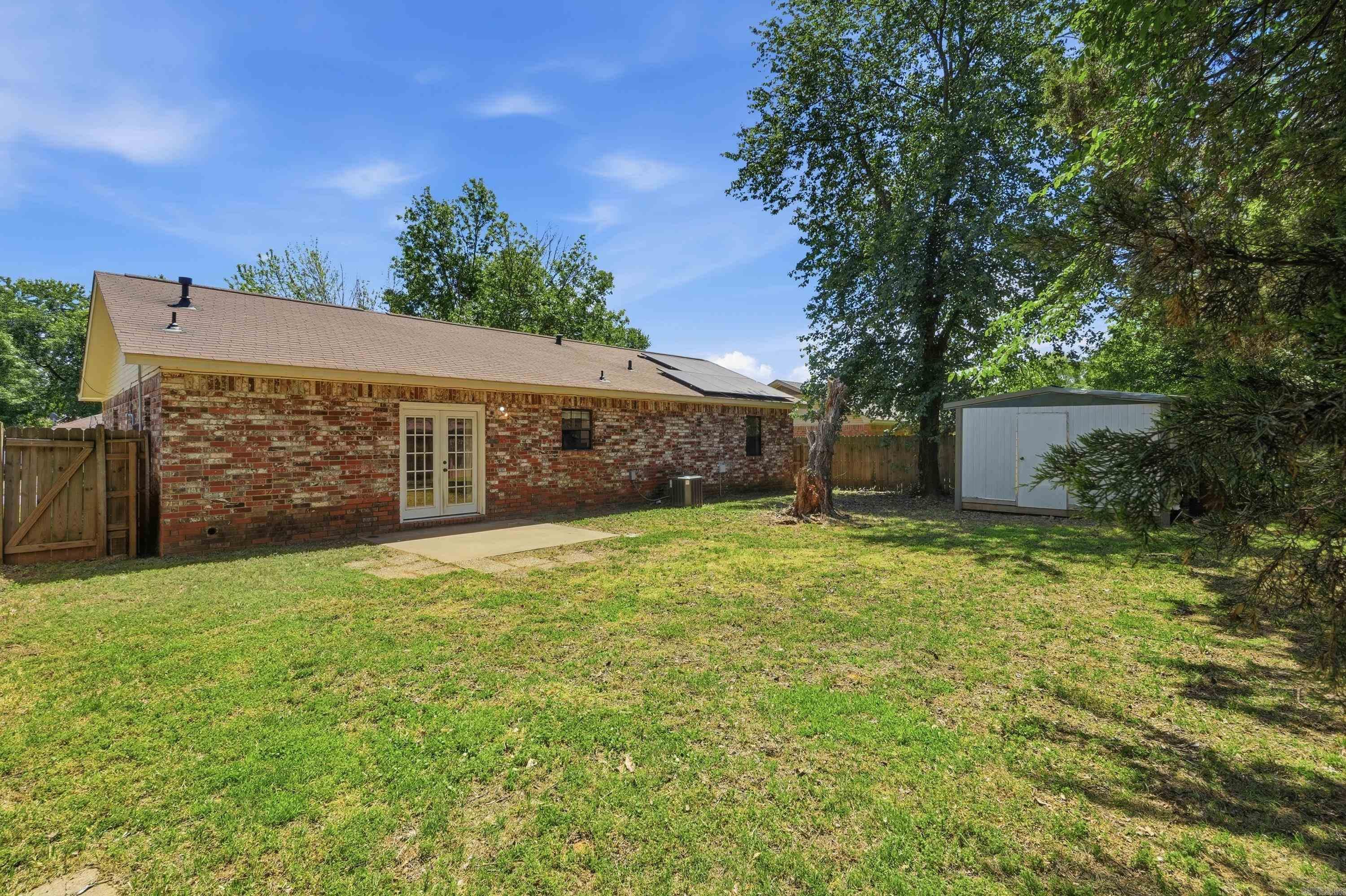 1309 N Oswego  Russellville, AR