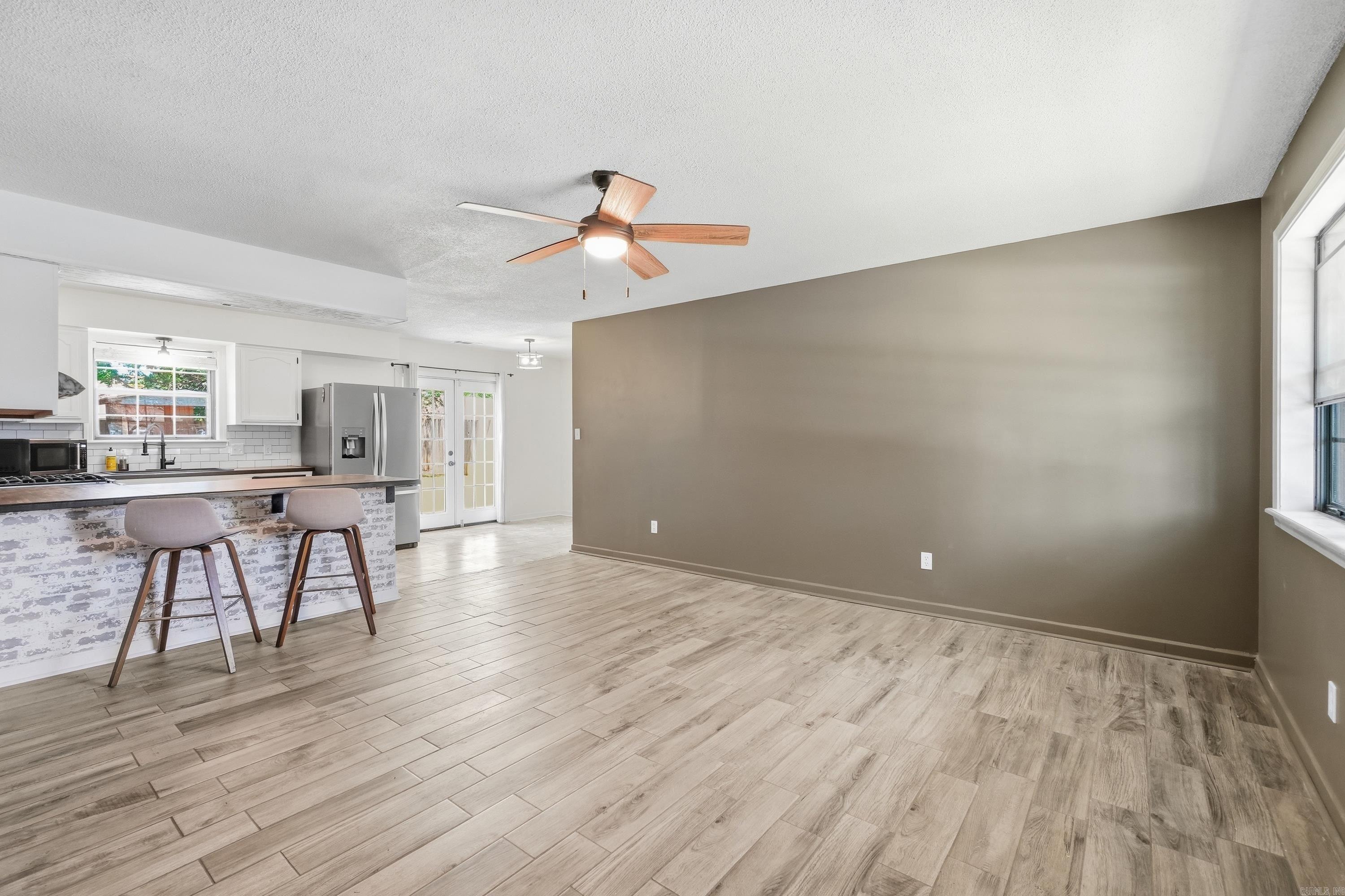 1309 N Oswego  Russellville, AR