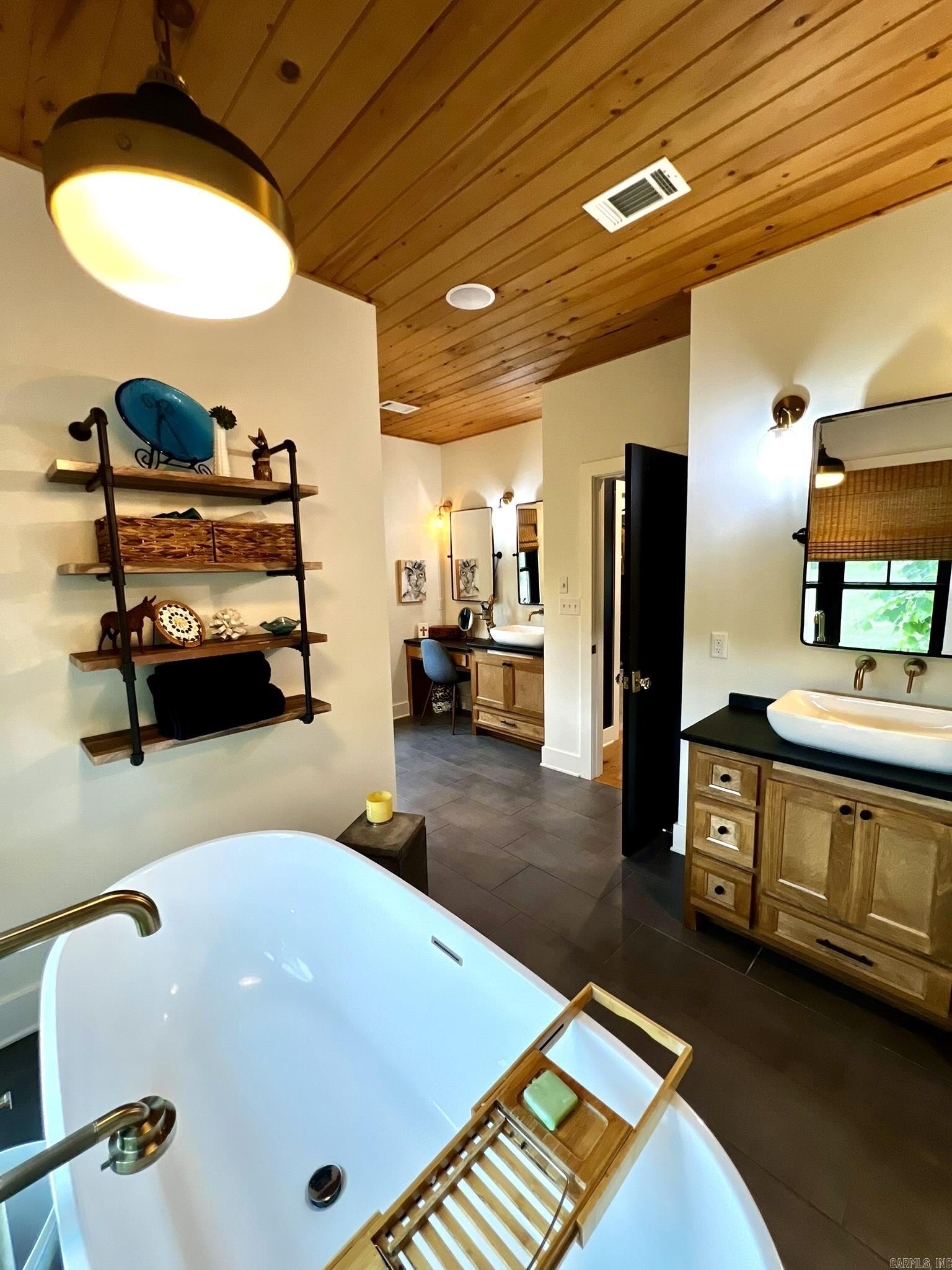281 Jaybird  Searcy, AR