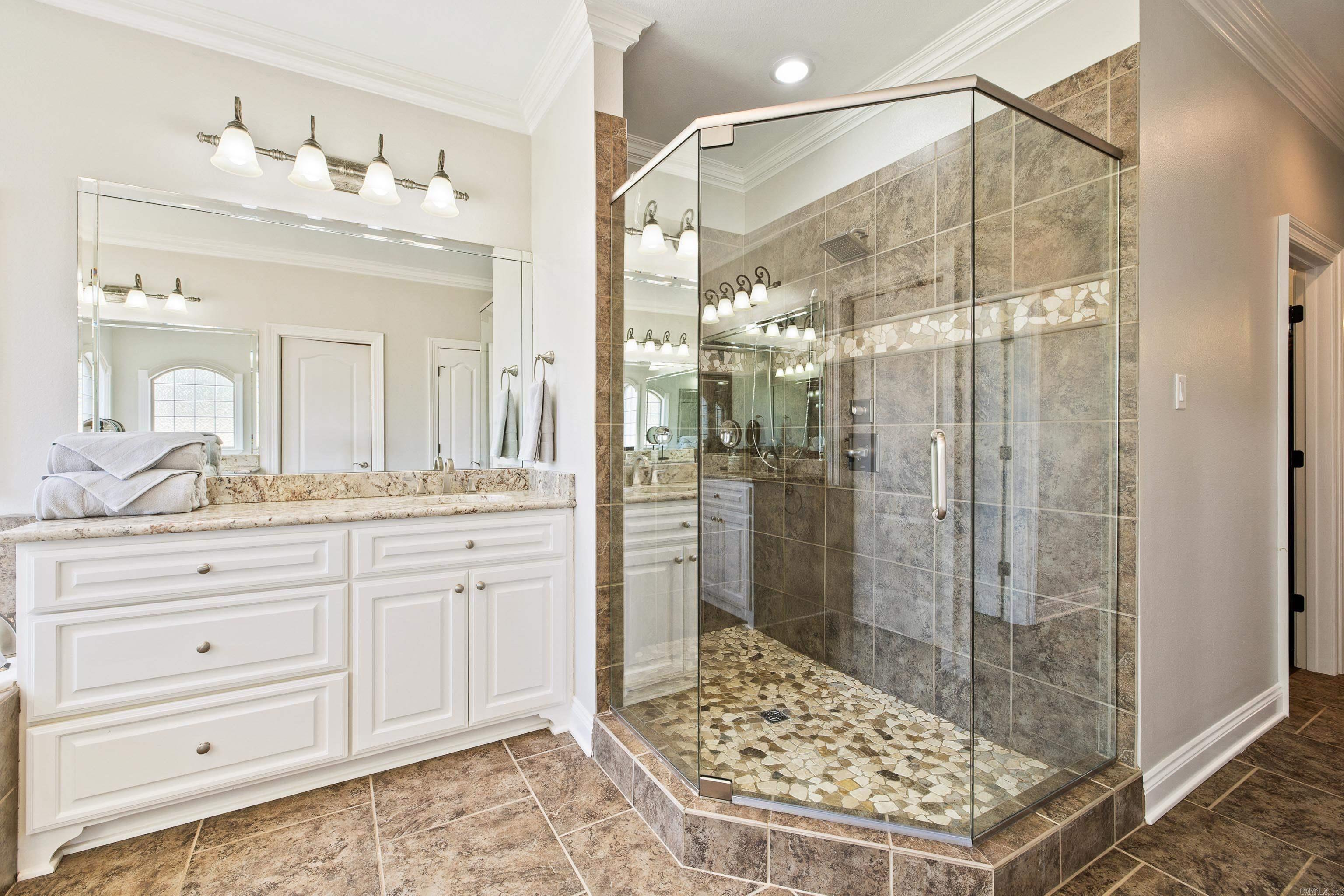 6557 Westminster Benton, AR 72019