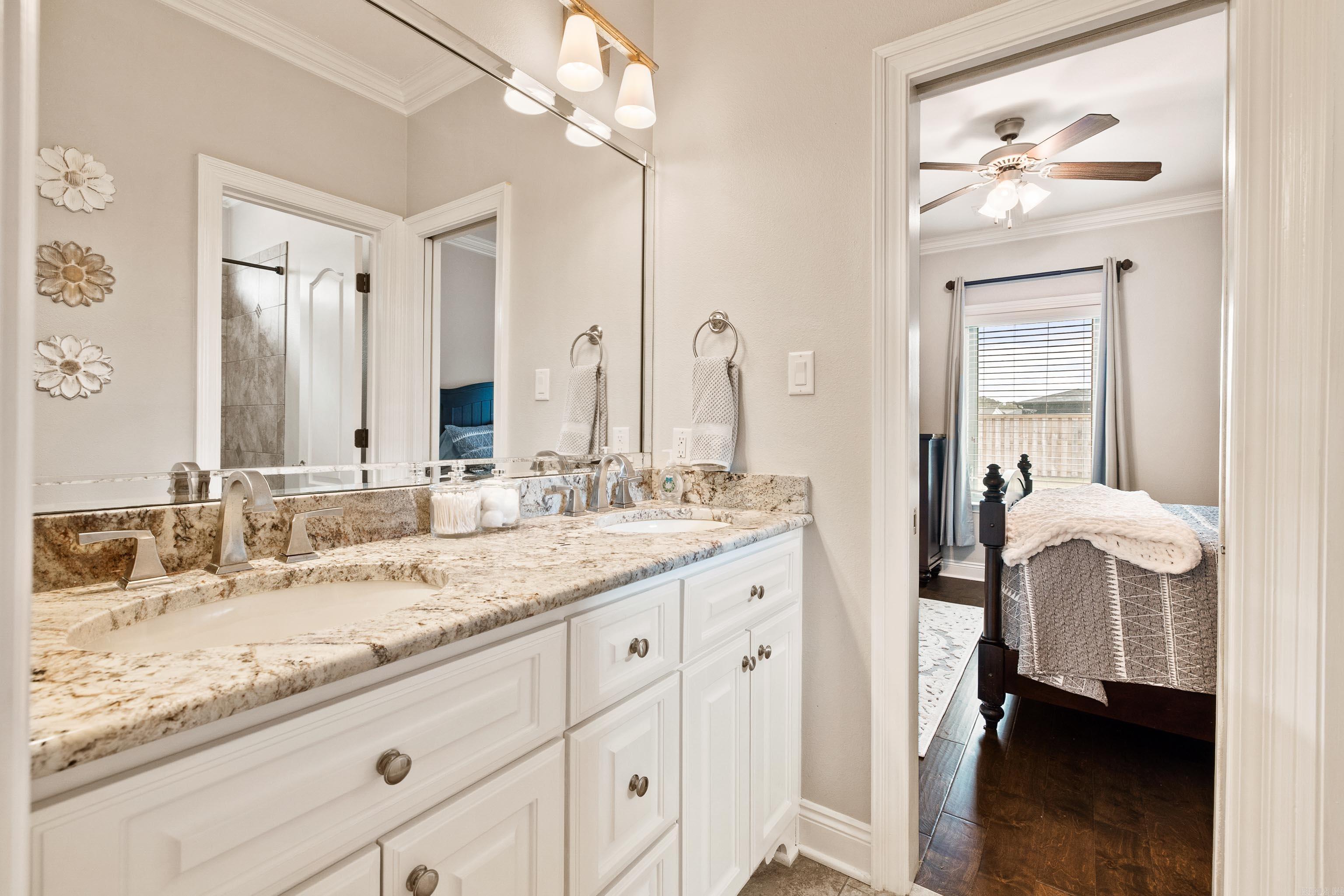 6557 Westminster Benton, AR 72019