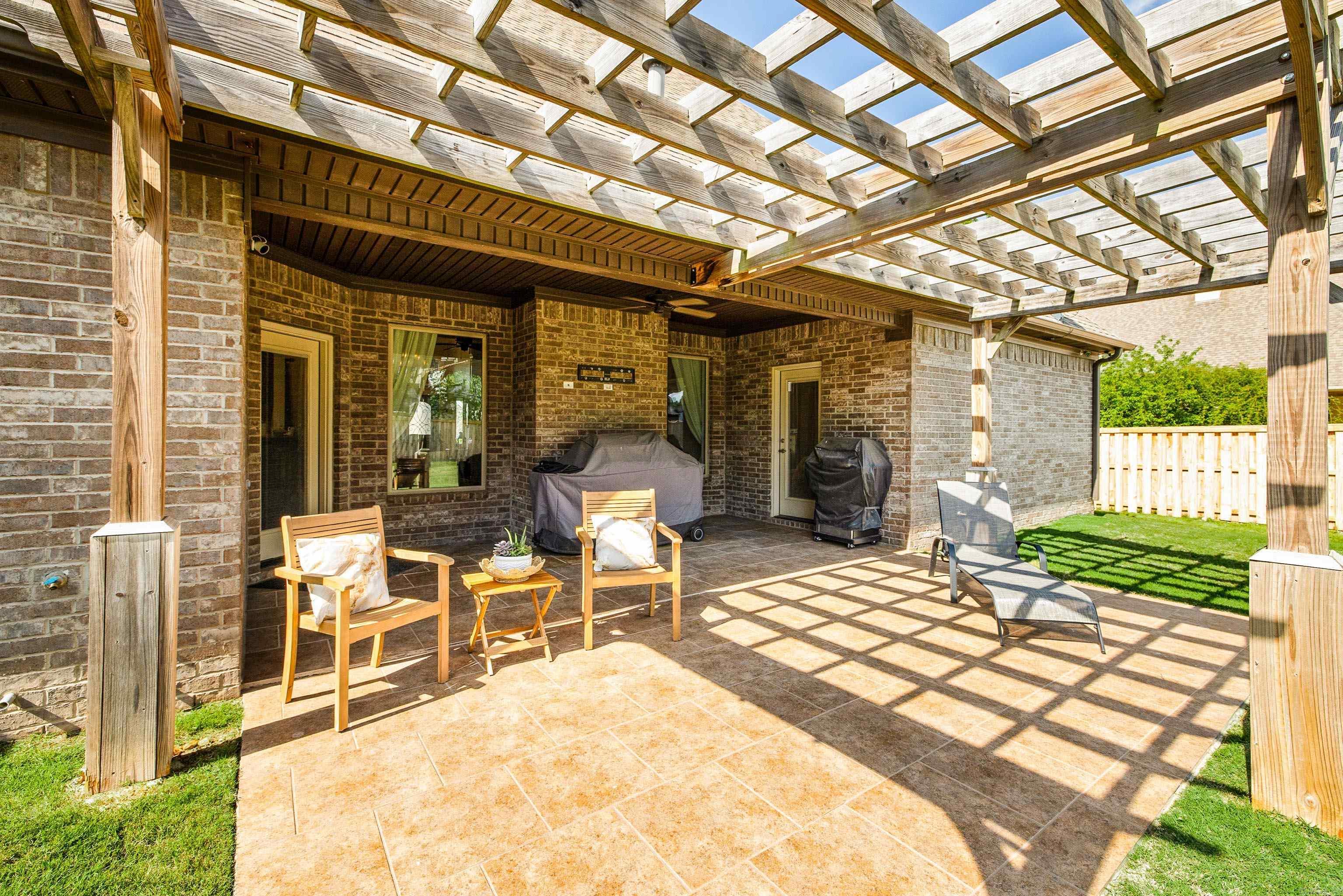 6557 Westminster Benton, AR 72019