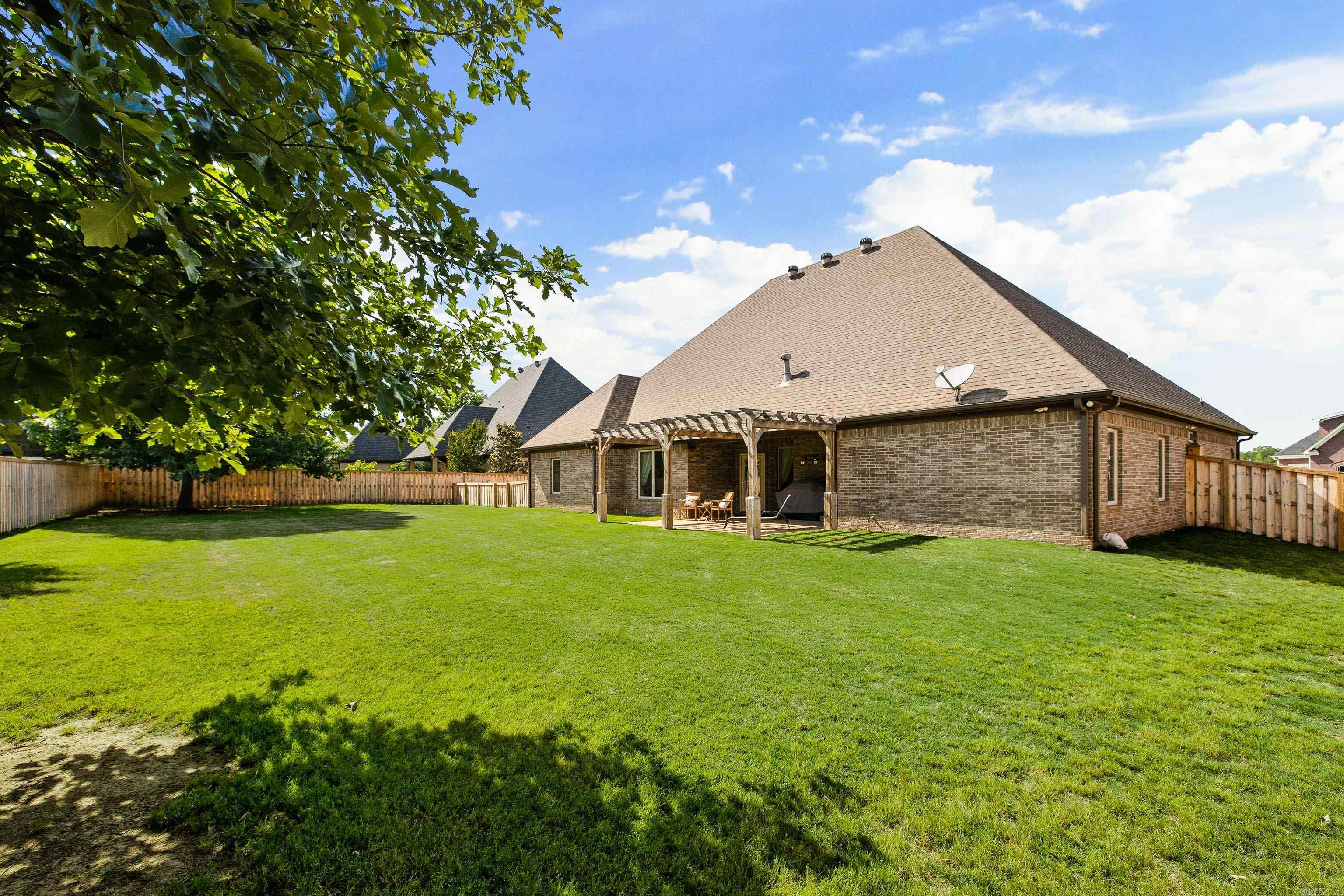 6557 Westminster Benton, AR 72019
