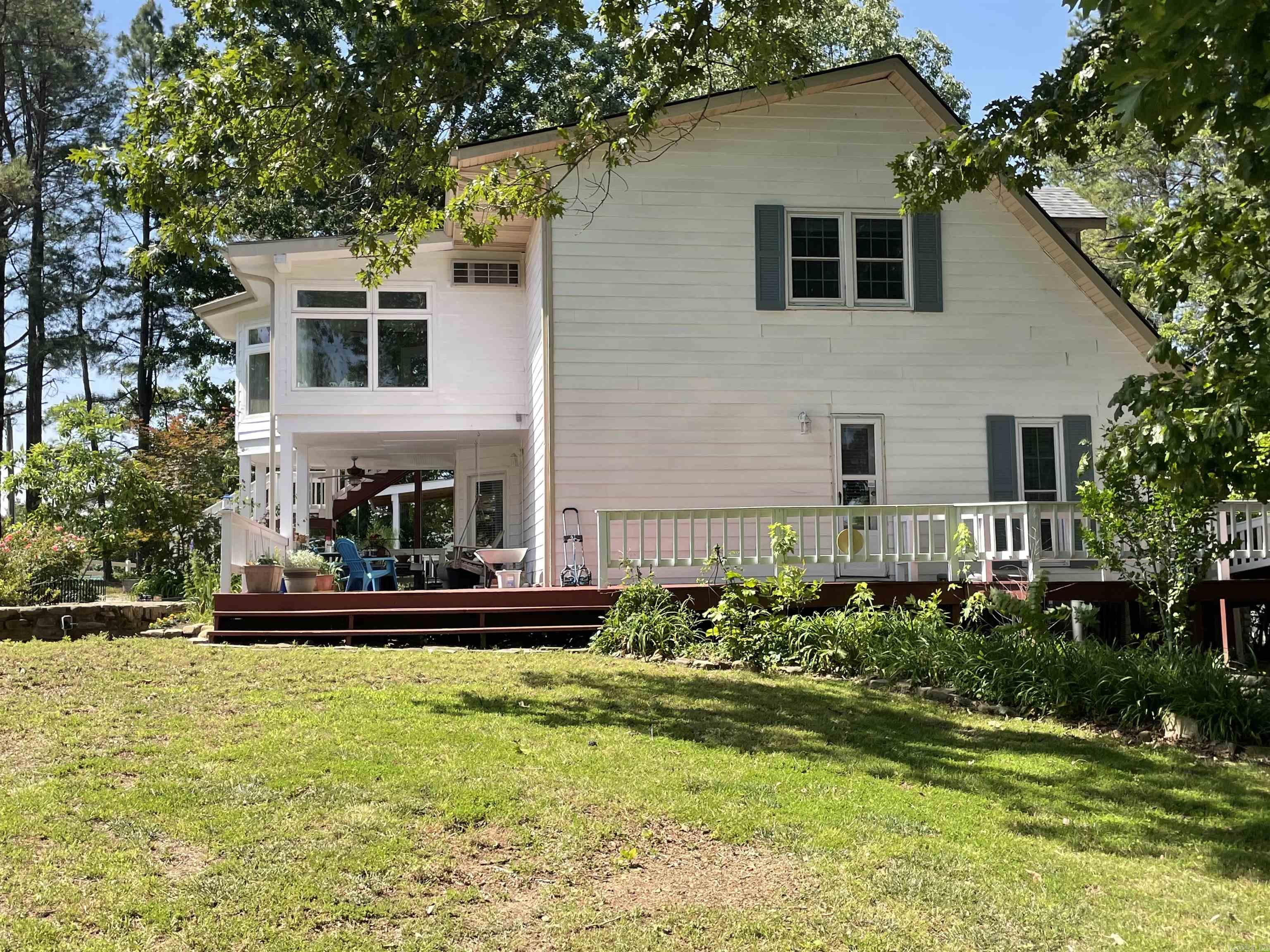 1044 Whipporwill  Mountain View, AR