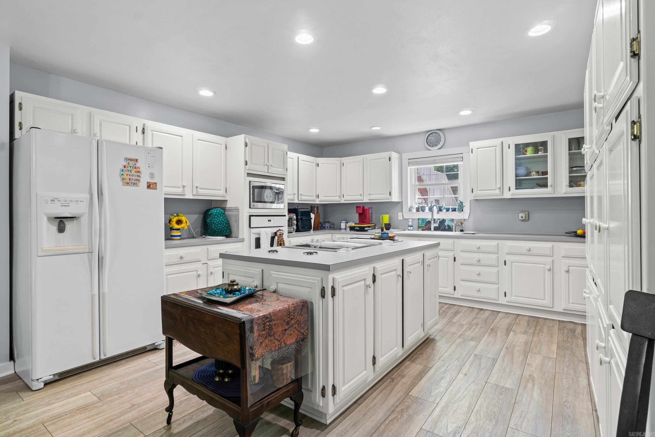 1044 Whipporwill  Mountain View, AR